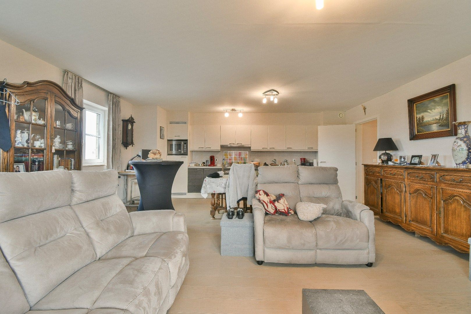 Appartement met twee slaapkamers in Oudenburg foto 2