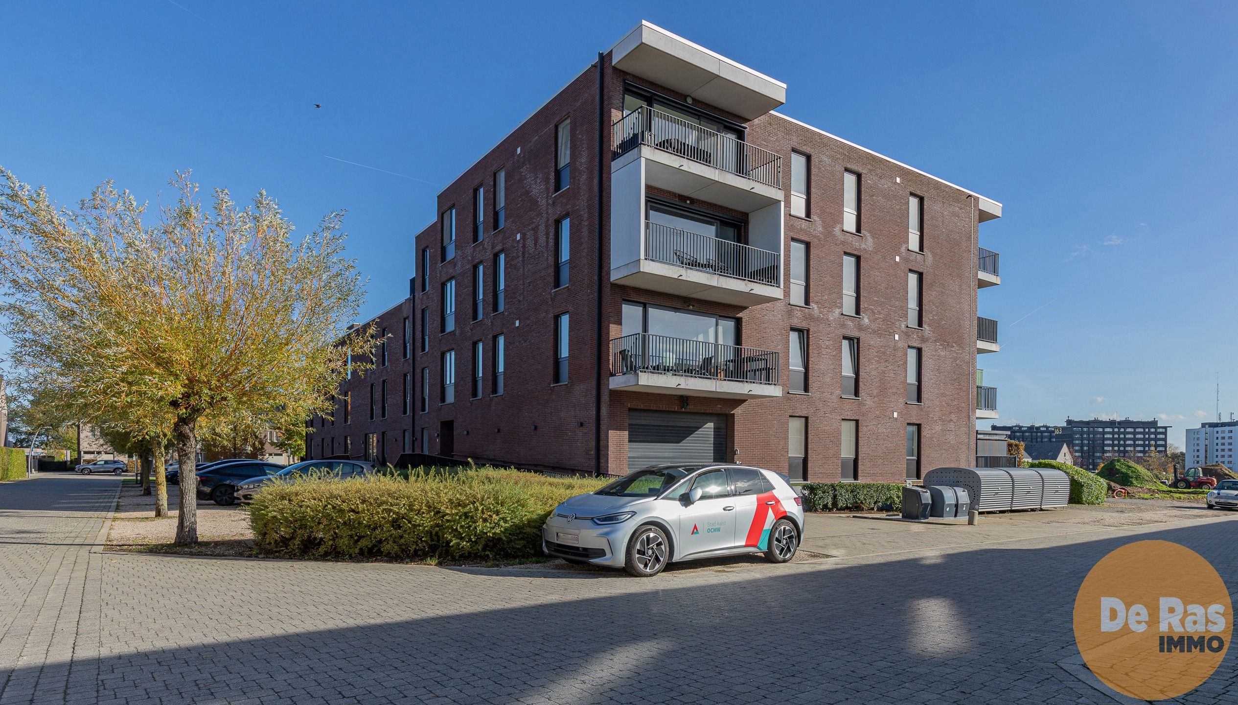 AALST - RECENT APPARTEMENT MET 2 SLAAPKAMERS EN TERRAS foto {{pictureIndex}}