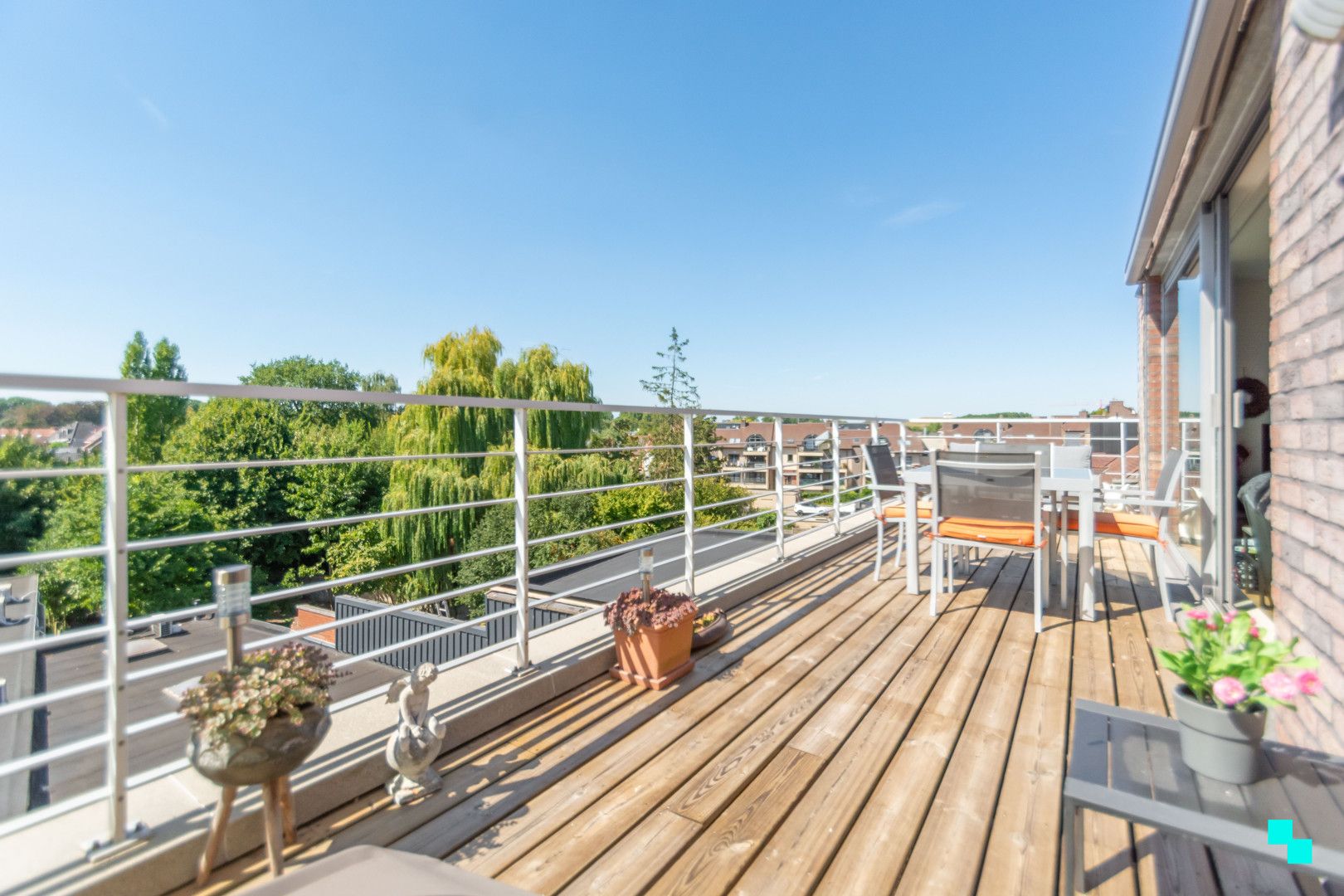 Tweeslaapkamerappartement met ruim terras in het dorp van Merelbeke foto 24