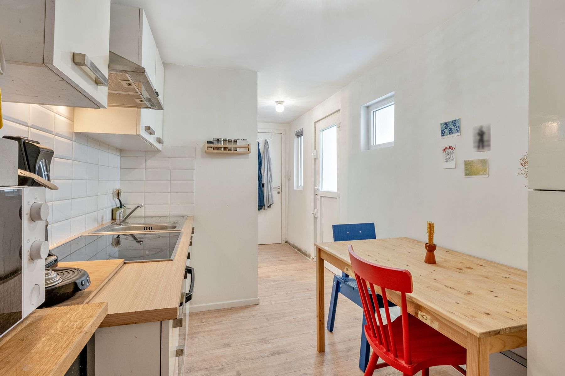 Charmante studio met terras - ideaal voor studerende kinderen foto 8