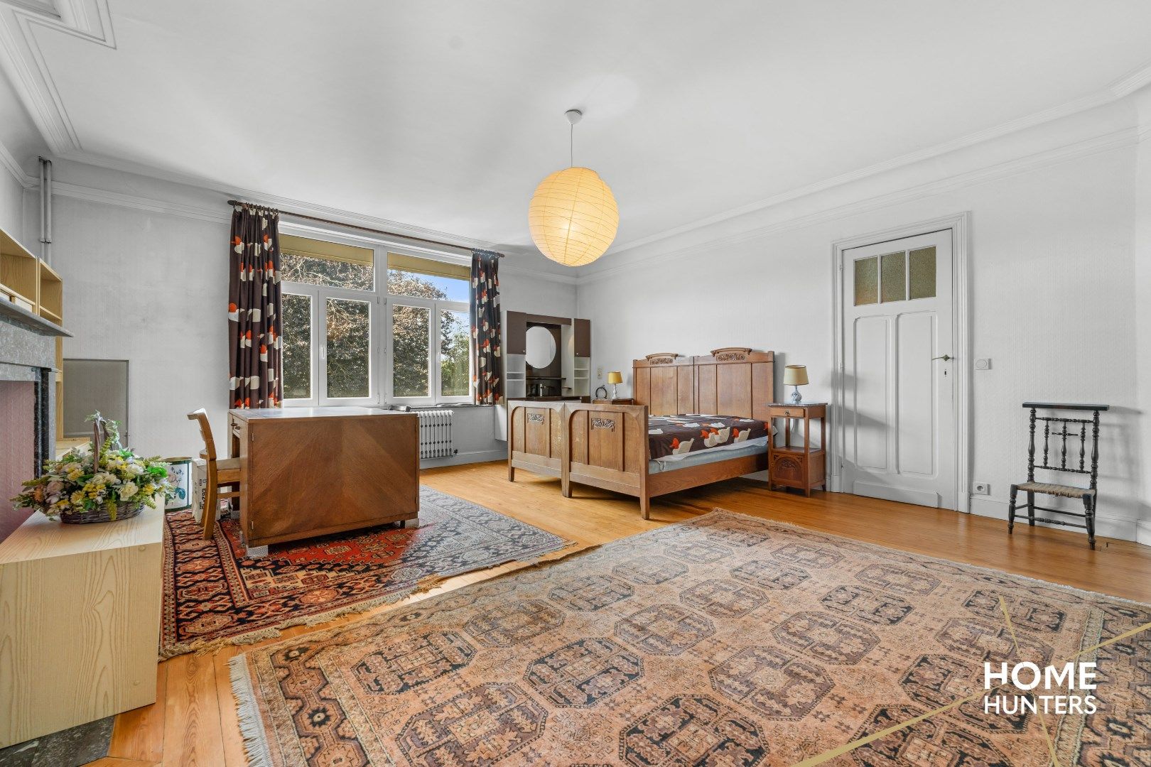 Statige herenwoning met 8 slaapkamers, ruime garage, praktijkruimte en fenomenale stadstuin foto 21