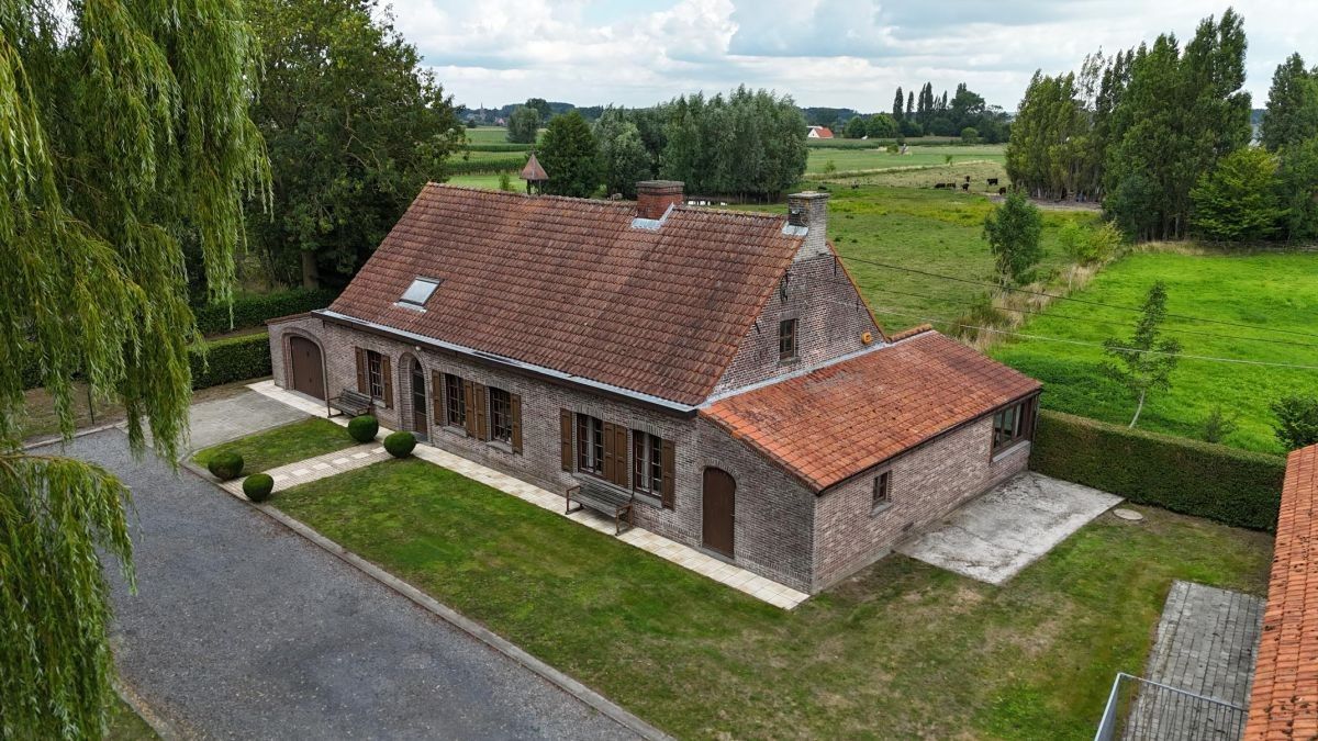 Prachtig gelegen hoeve te koop te Aalter (Poeke) foto 3