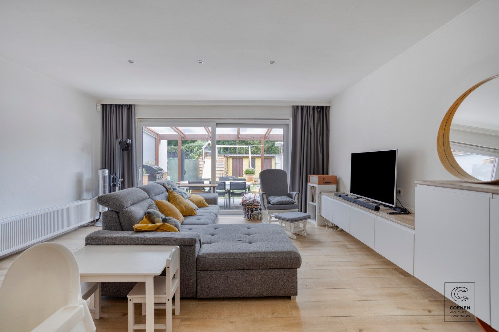 Grondig gerenoveerde woning (2020) met 3 slaapkamers en ruime tuin! foto 4