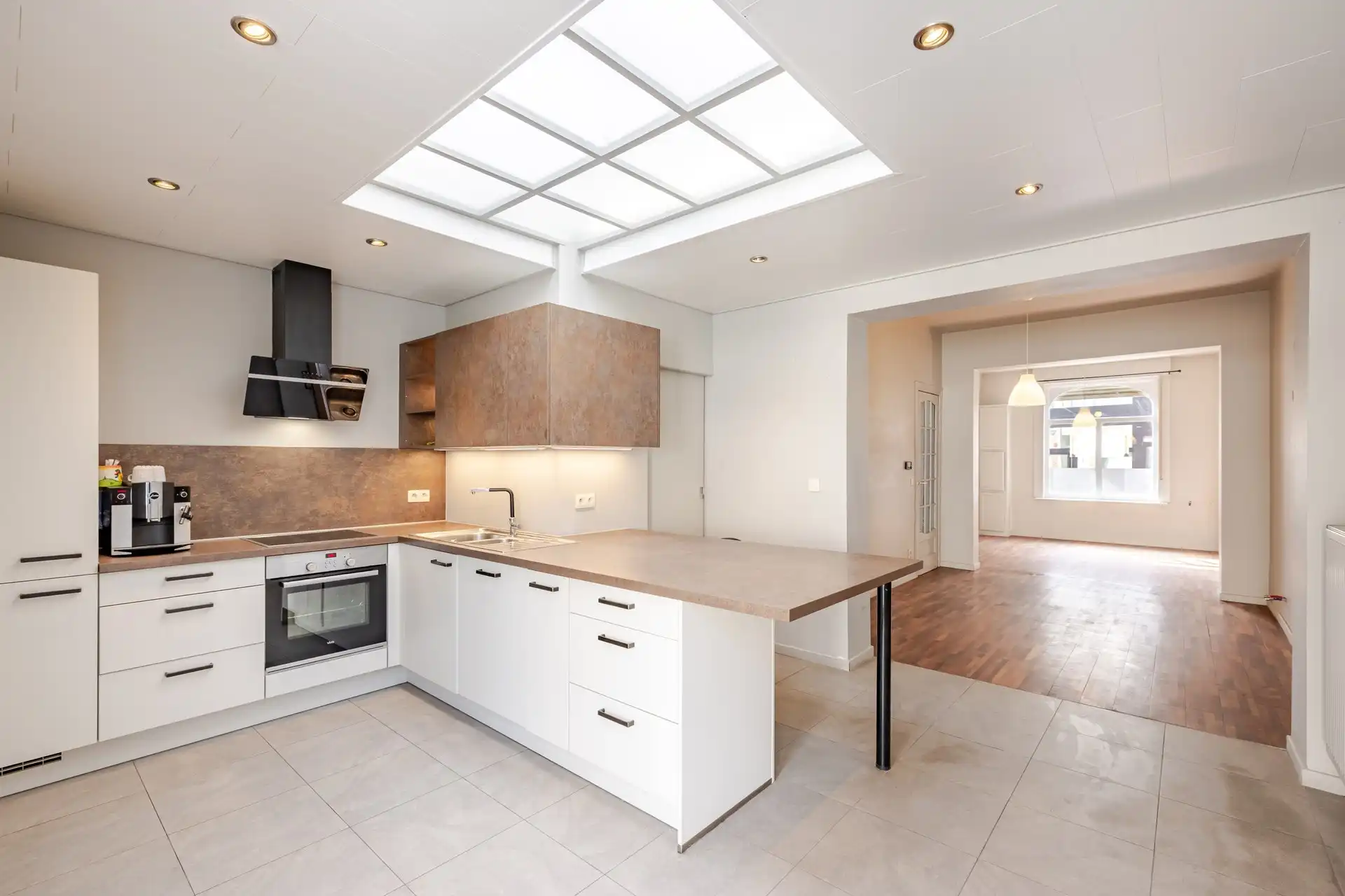 Gezinswoning met 3 tot 4 mogelijke slaapkamers foto 2