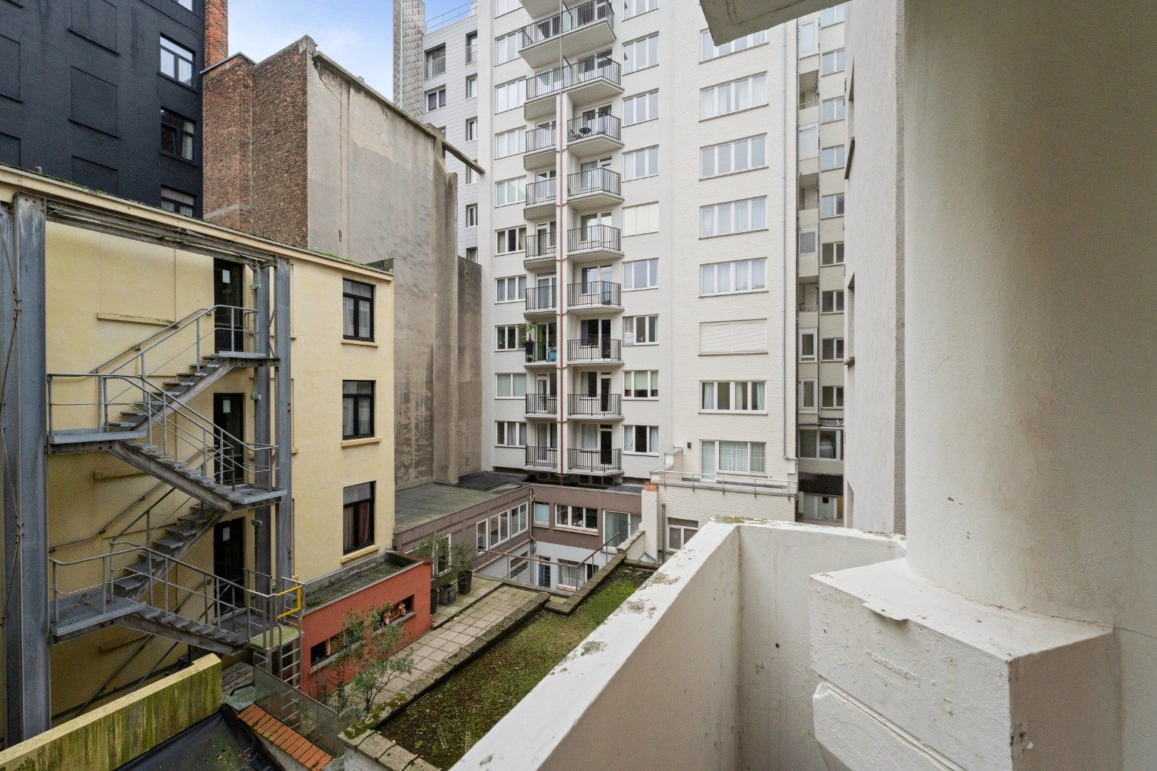 Met zorg gerenoveerd appartement op prachtige ligging met lateraal zeezicht en gunstig EPC-label B foto 22