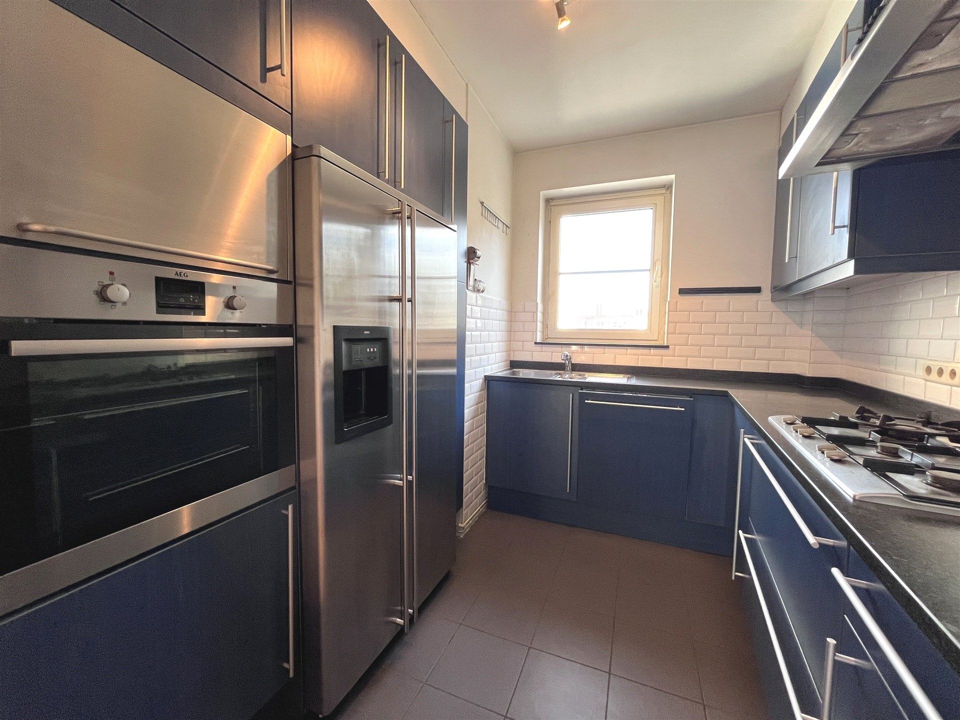 2 slpk appartement - ruim terras - dubbele autostaanplaats foto 5