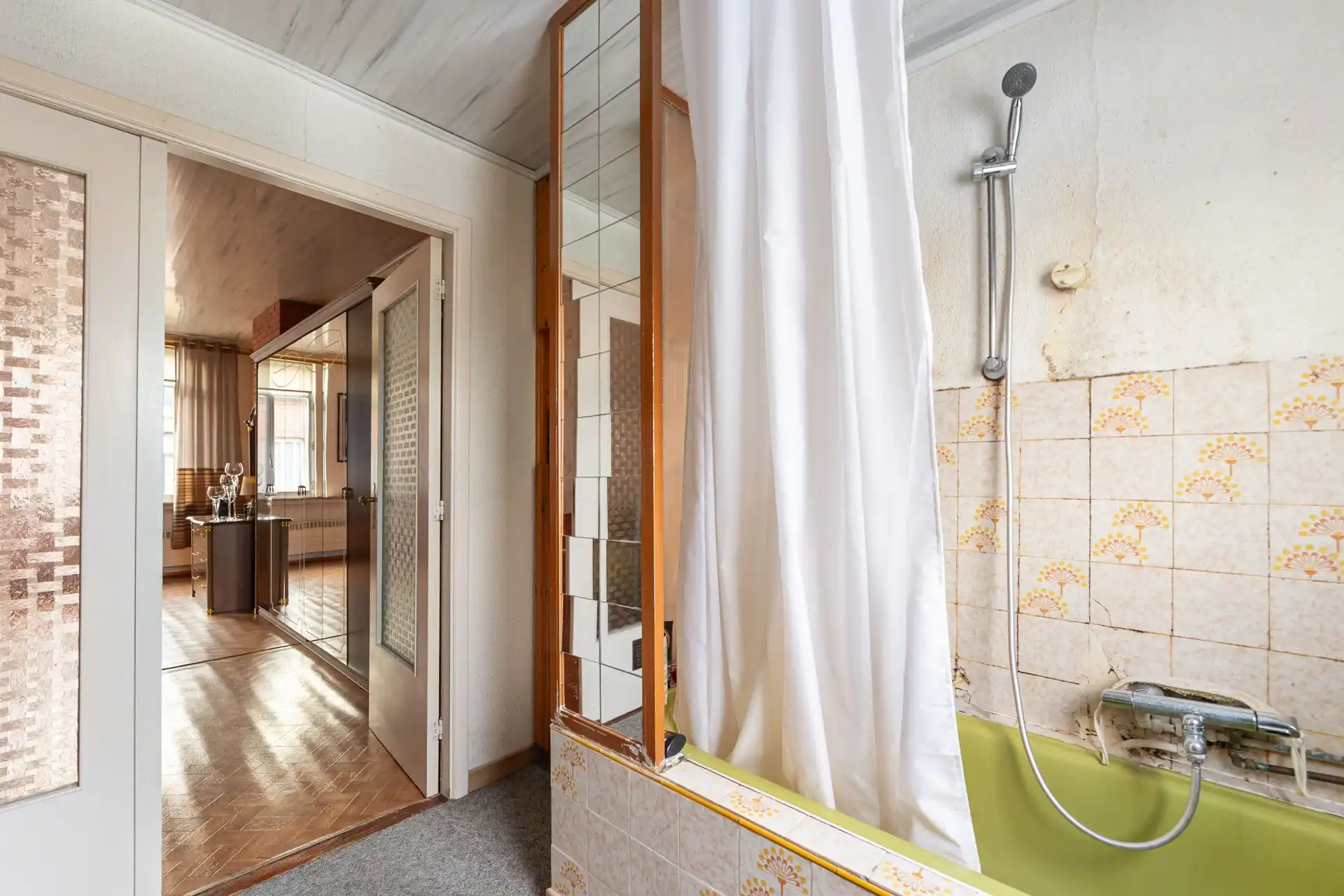 Ruime gezinswoning met tuin nabij Hobokense polder! foto 11