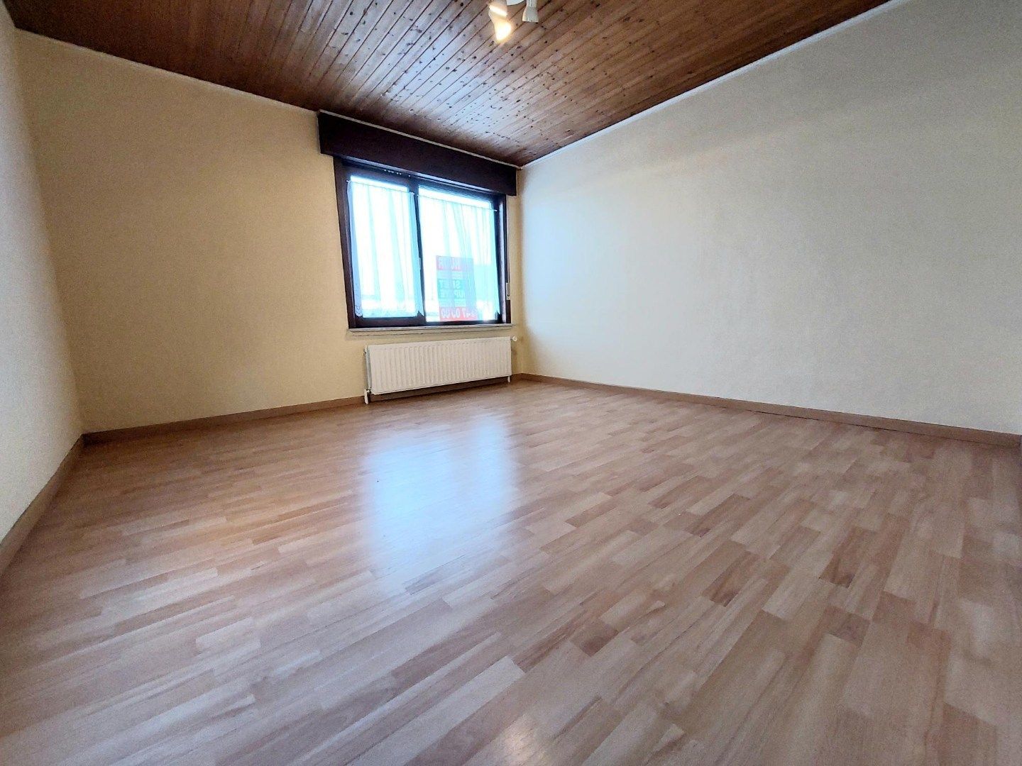 Gezellige halfopen woning  foto 8