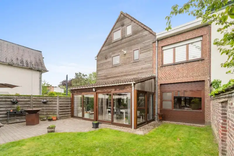 --- OPPORTUNITEIT --- building bestaande uit 3 appartementen (5% netto huurrendement)! foto 14