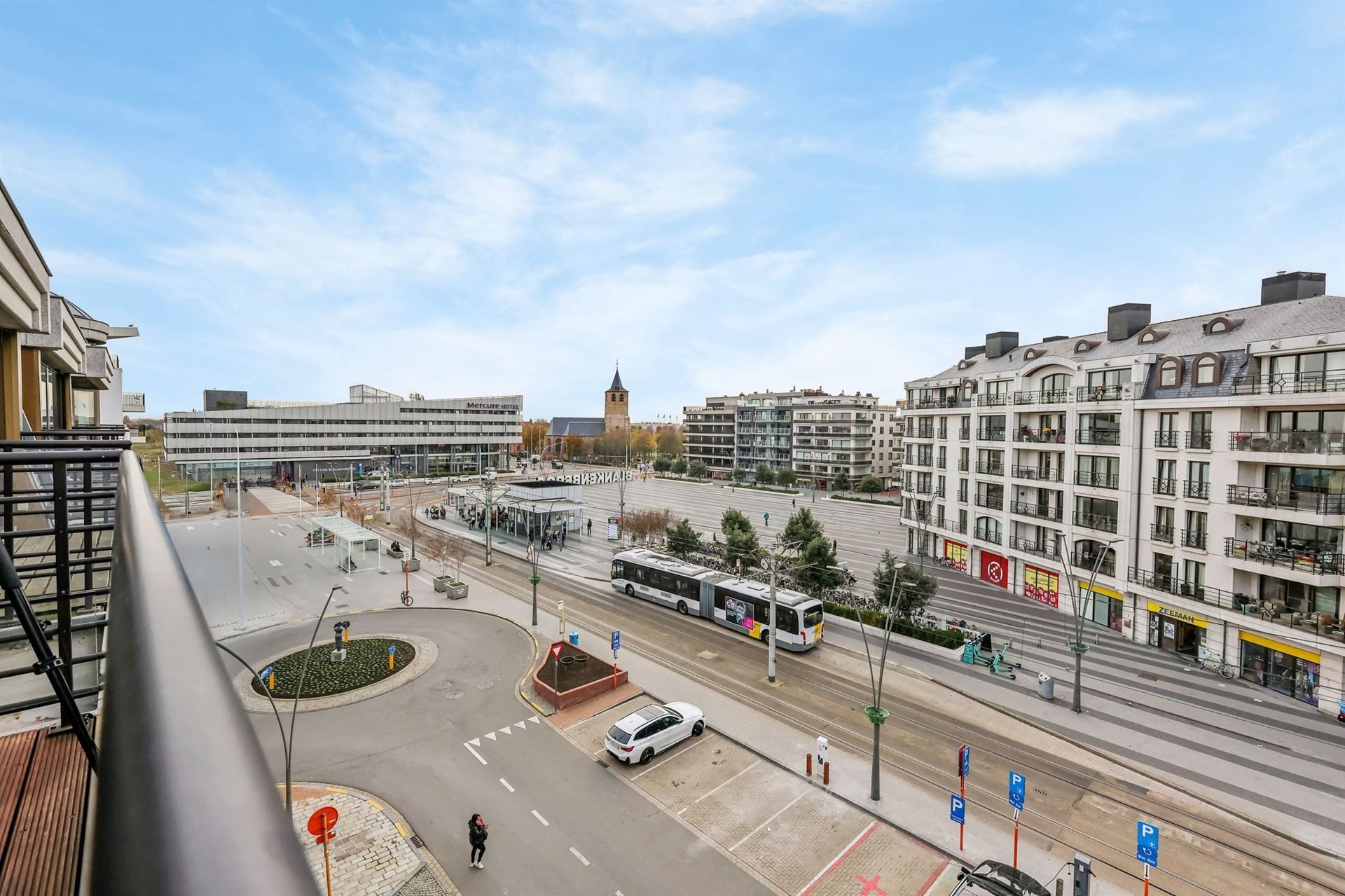 CENTRALE LIGGING / ZONNIG foto 6