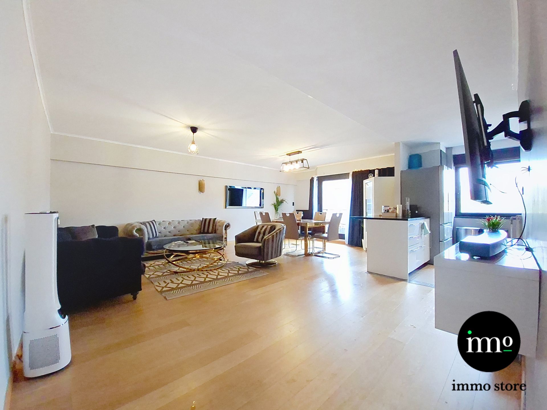 Ruim appartement met 3 slaapkamers en 2 terrassen foto 4