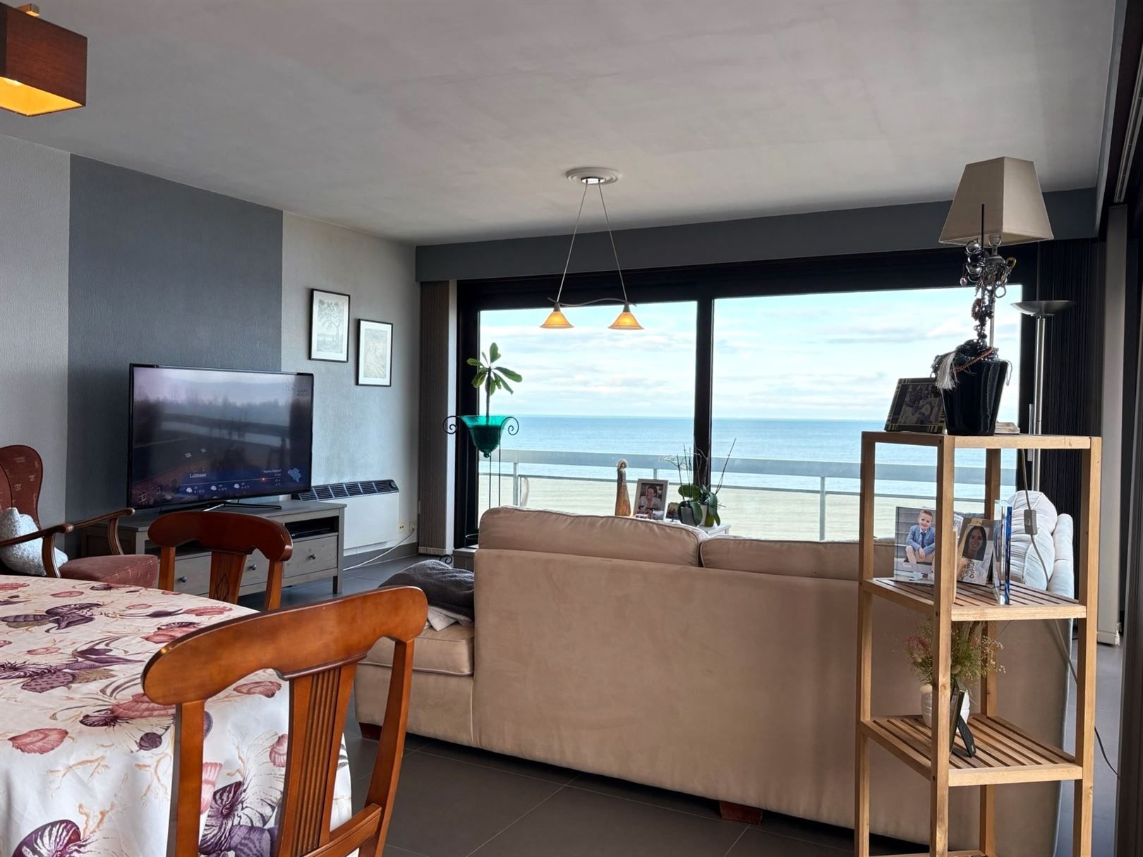 Appartement ongemeubeld met 2 slaapkamers foto 4