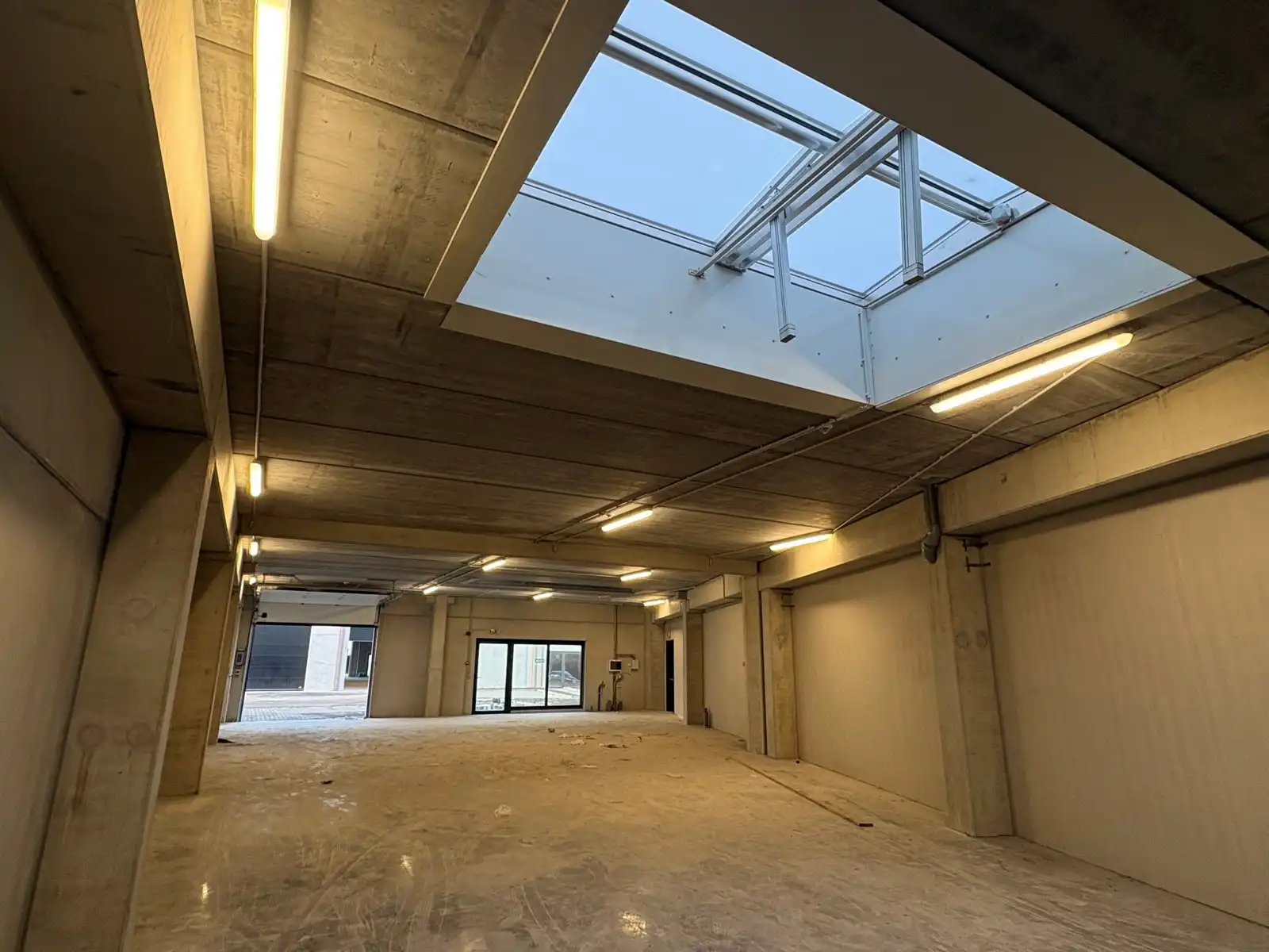 Gebouw te koop foto 4