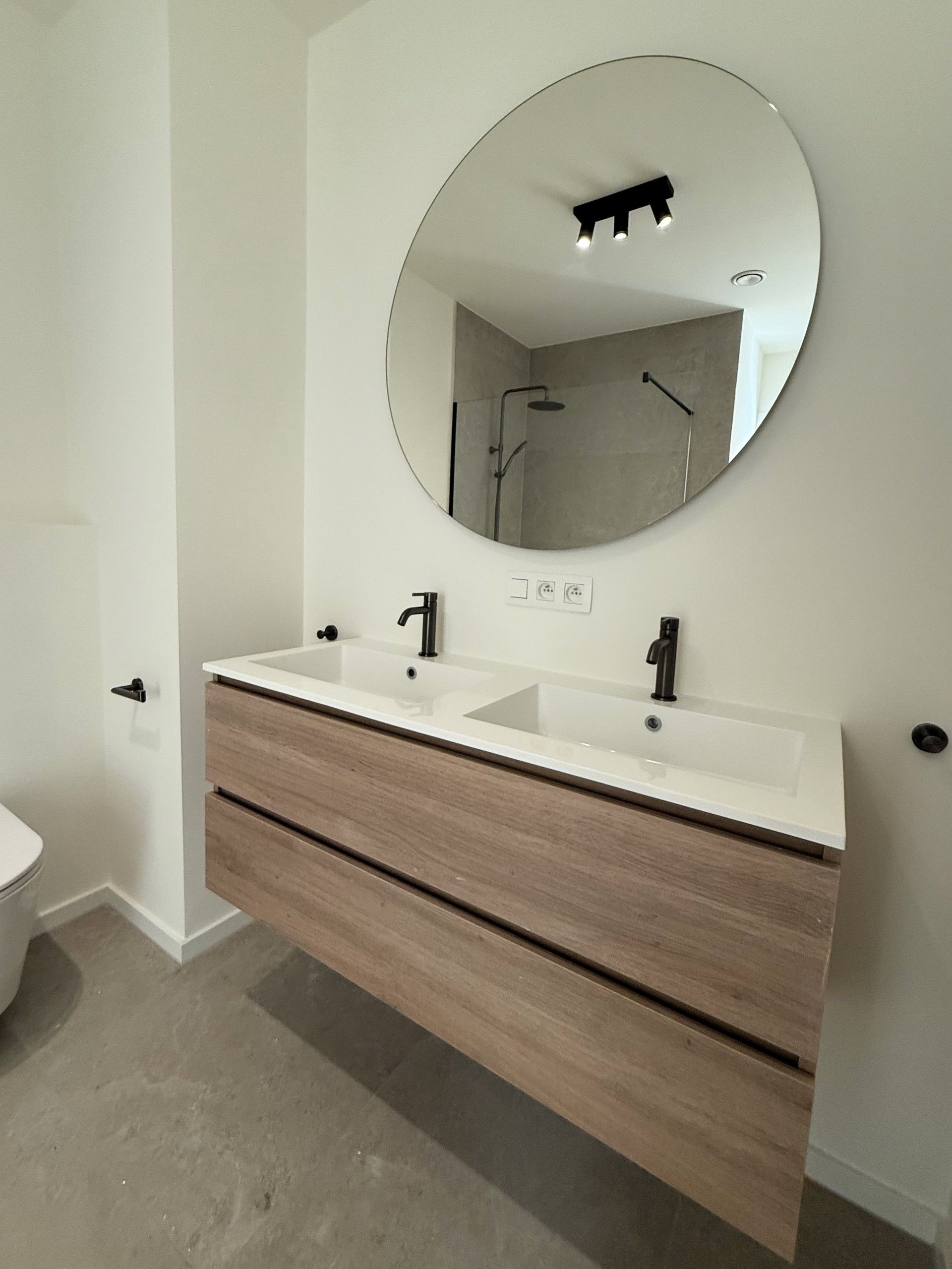 Appartement met 2 slaapkamers in residentie Klaver in het hart van Lummen foto 4
