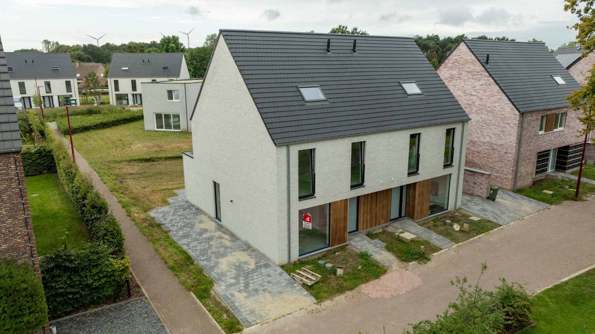 Energiezuinige halfopen bebouwing met 3 slpk’s en zongerichte tuin			 foto 7