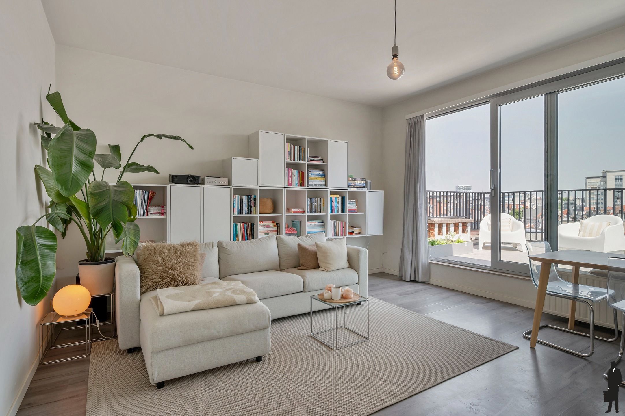 Uniek dakappartement met 45 m² terrassen foto 2
