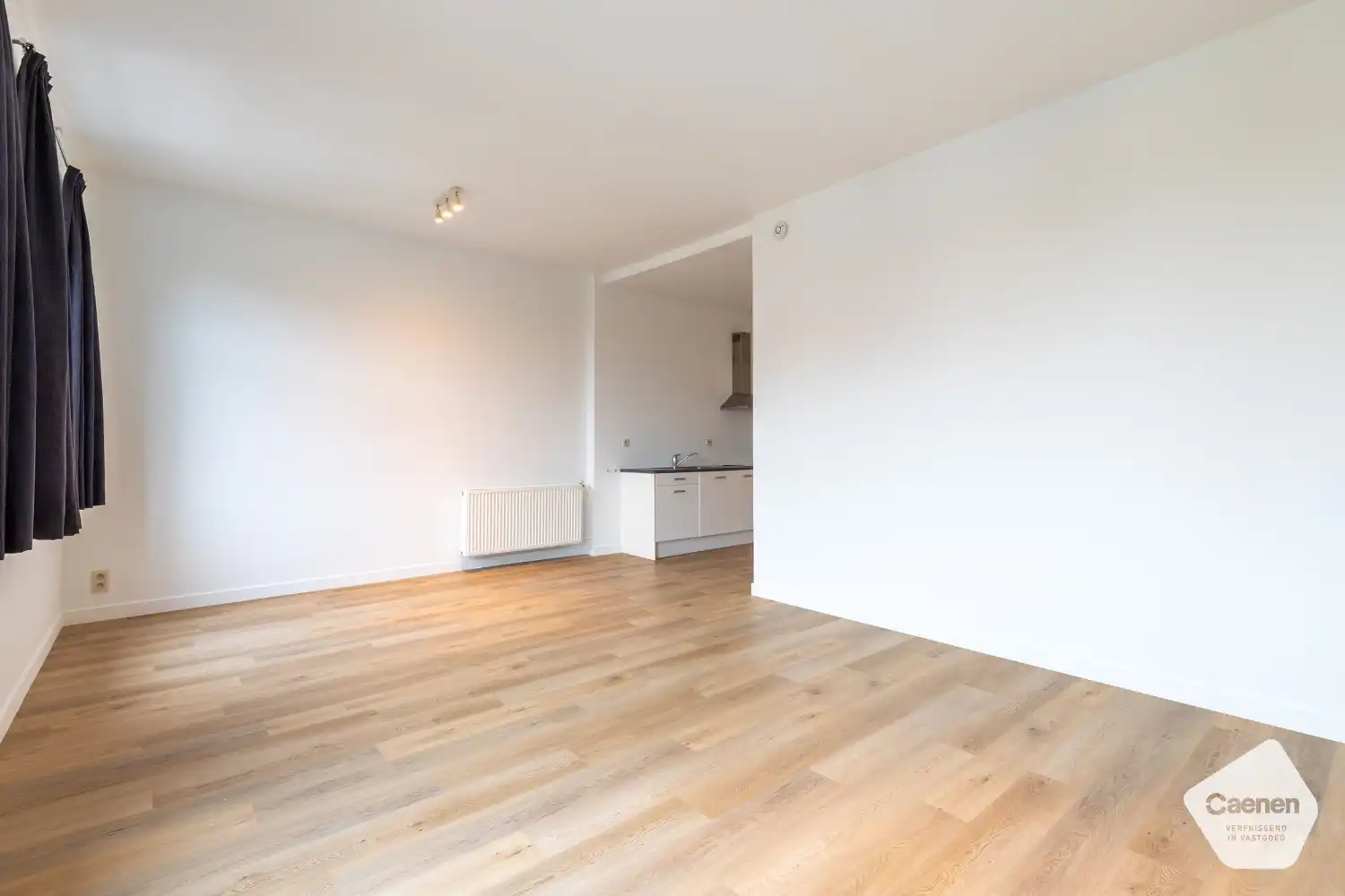 Ruim en lichtrijk appartement met open leefruimte op wandelafstand van jachthaven en strand foto 5