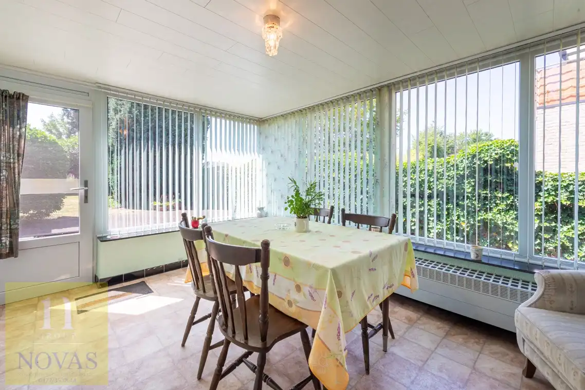 Op heel fijne locatie, 4 slaapkamers, 10are30ca, aan rand van het centrum foto 8