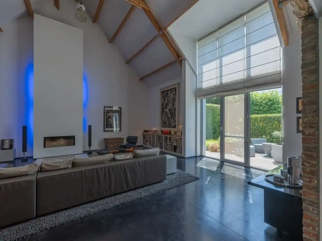 Unieke karakterhoeve met loftsfeer, design, verwarmd zwembad & poolhouse foto 4