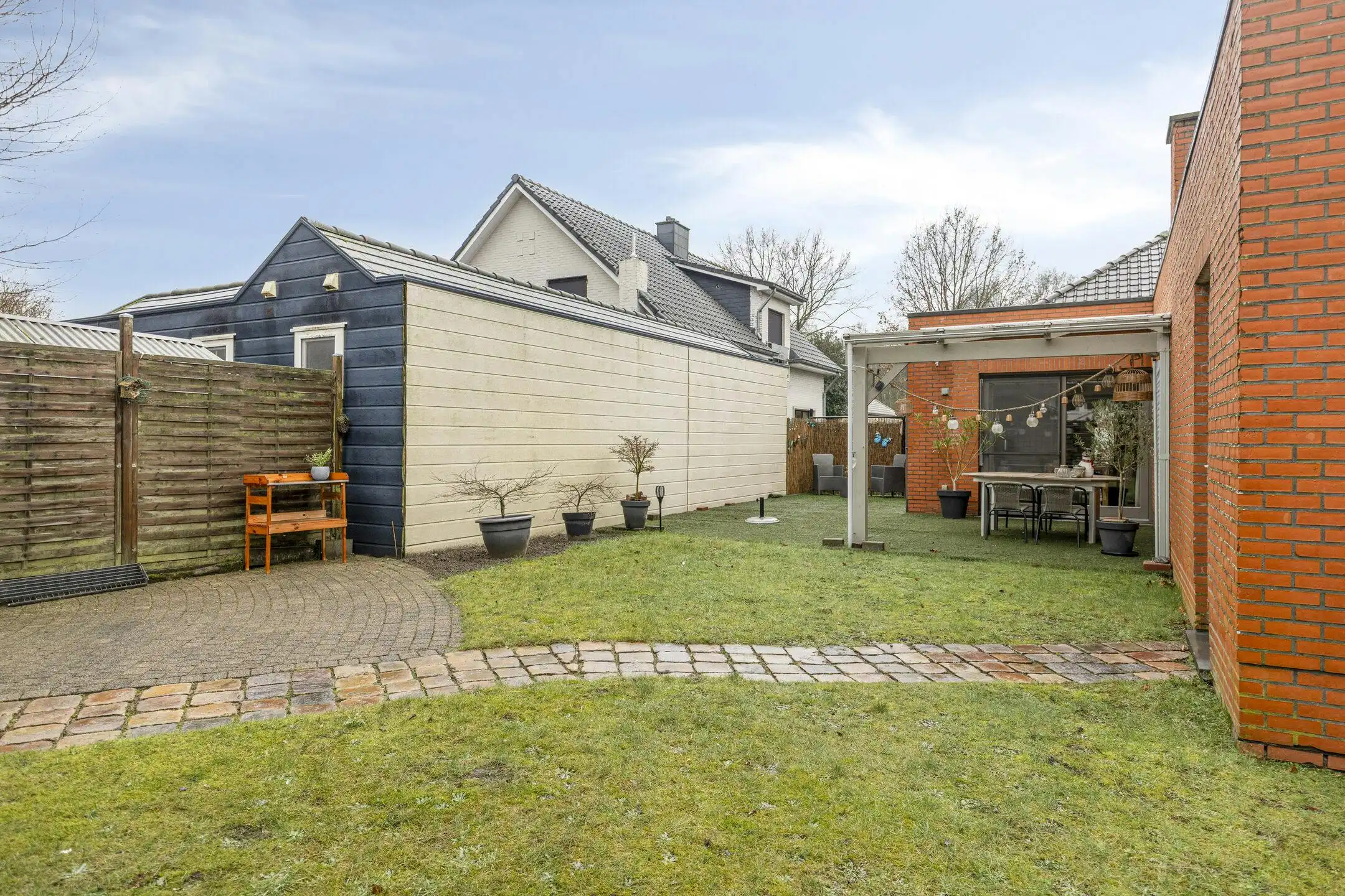 Bungalow met ruime garage te koop in Kemzeke foto 20