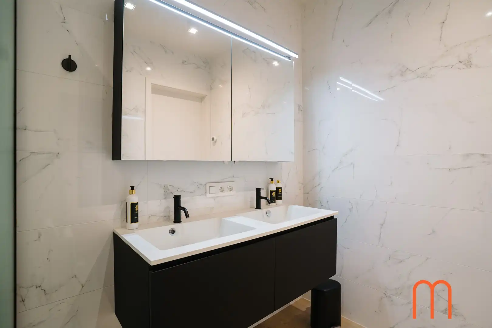 Prachtig appartement te koop op Oosteroever Oostende – residentie Ensor Tower foto 19