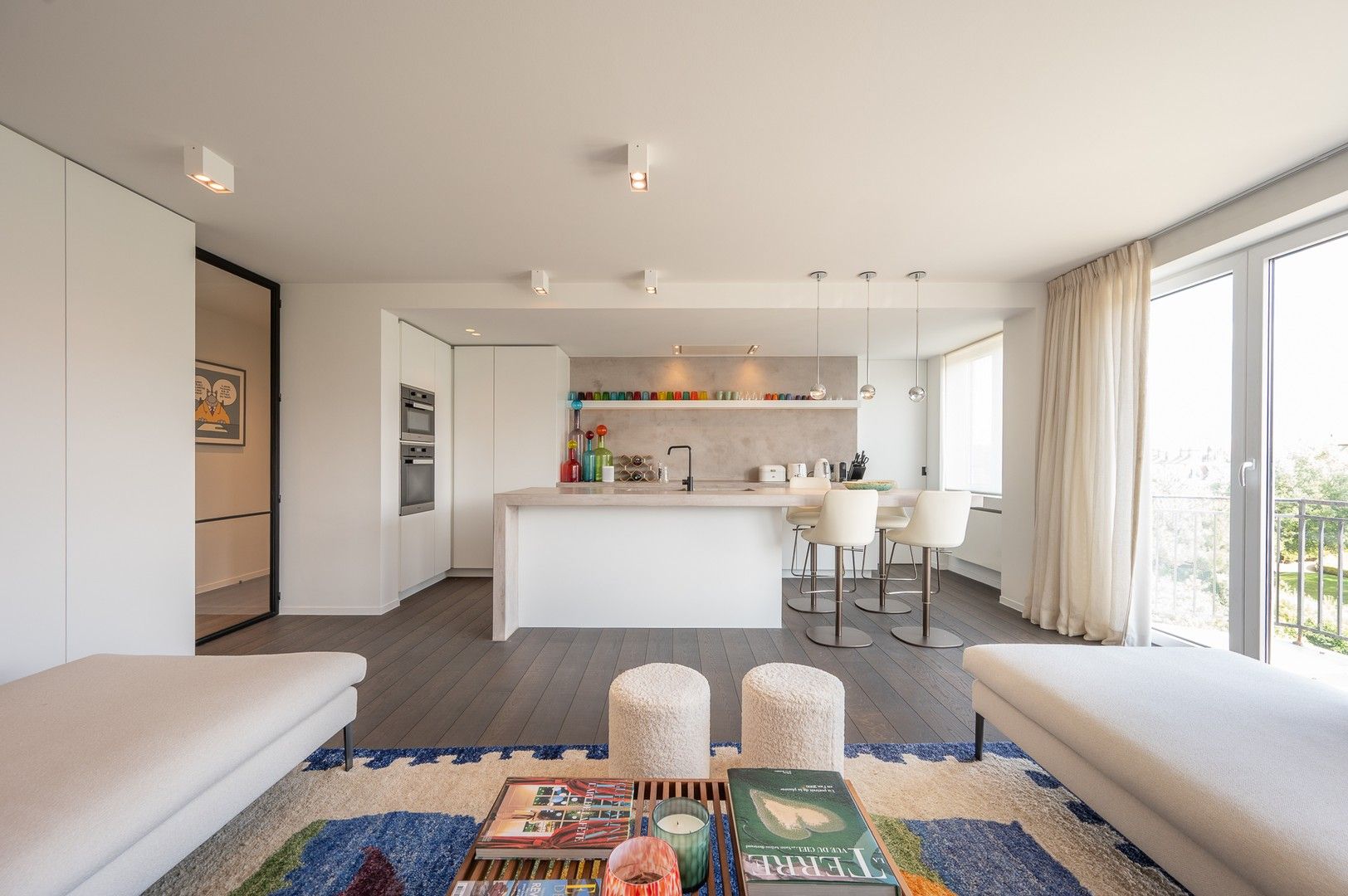 Hedendaags, instapklaar zuidgericht appartement, rustig gelegen in het Zoute. foto 9