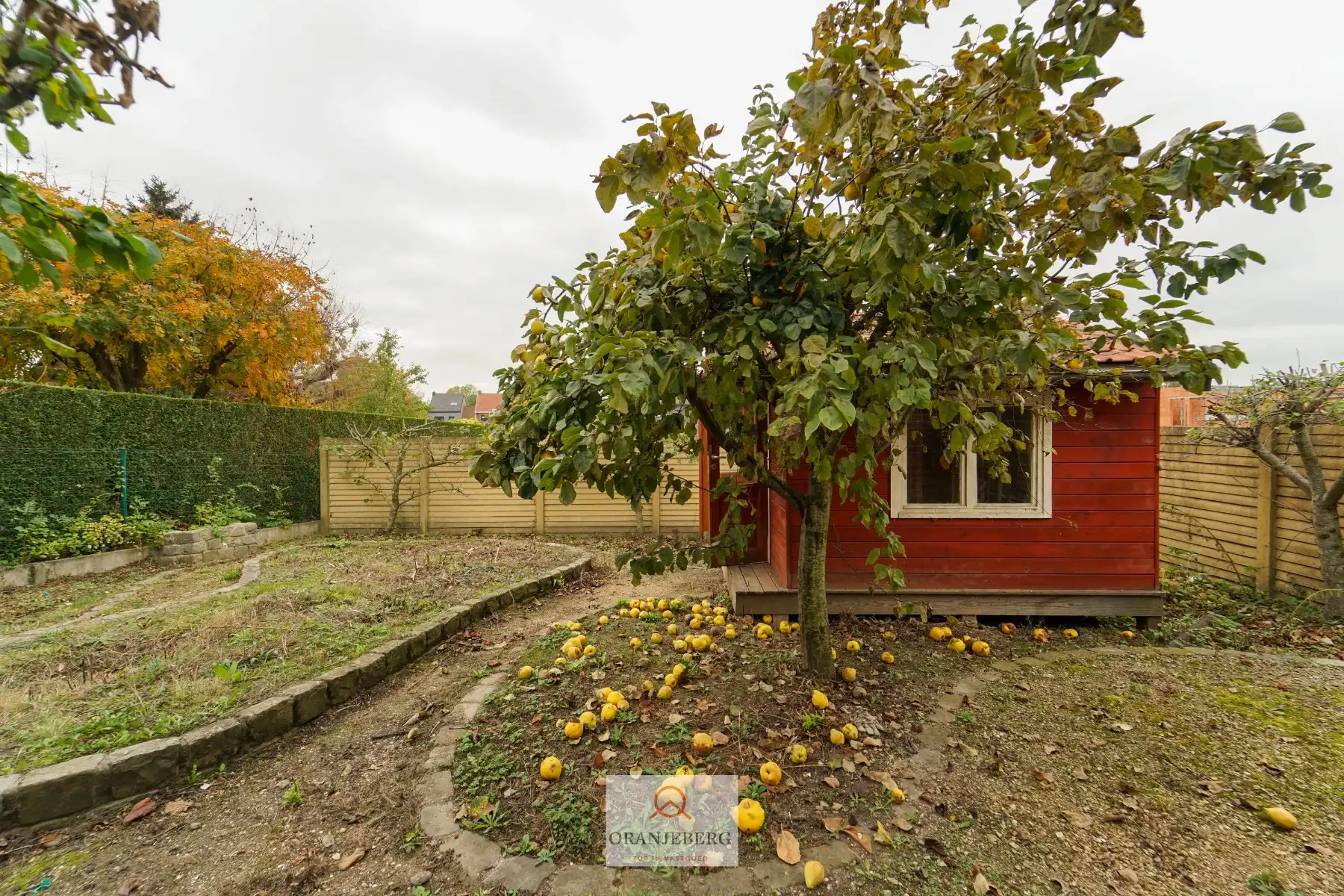 Ideaal te renoveren rijwoning + werkplaats + garage + tuin voor 591m² foto 18