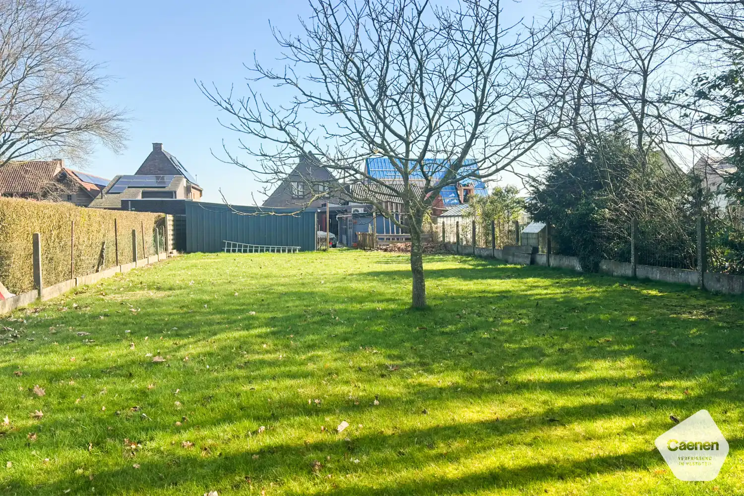 Charmante landelijke woning op een perceel van 1104 m² in een rustige en groene omgeving. foto {{pictureIndex}}