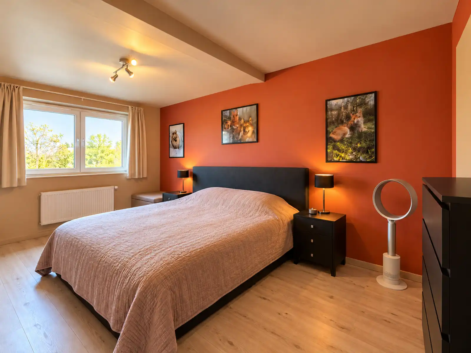 Instapklare woning (half open) met 3 slaapkamers en tuin foto 12