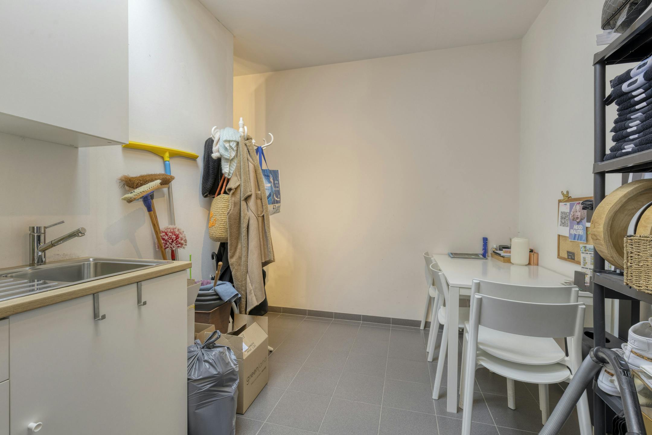 Fraai handelspand op goede locatie te Oostduinkerke-dorp. foto 13