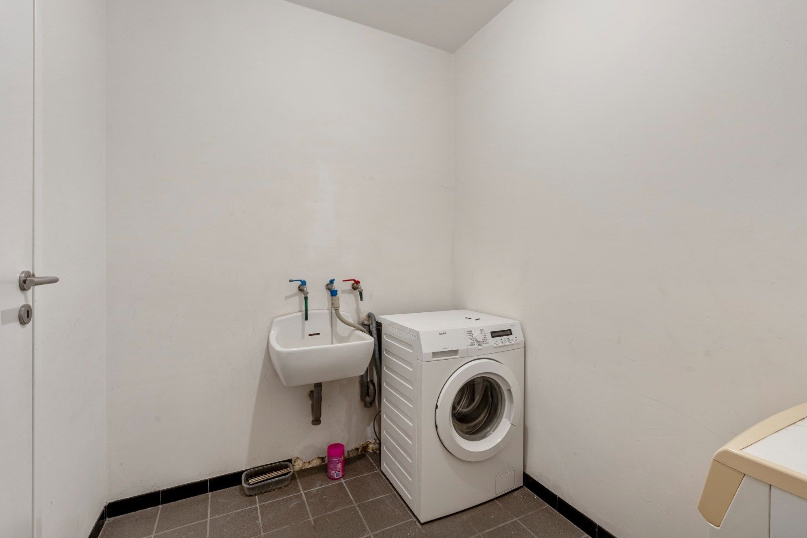 Appartement op de eerste verdieping met 2 slaapkamers,  ideaal voor starters of als investeringseigendom. foto 12