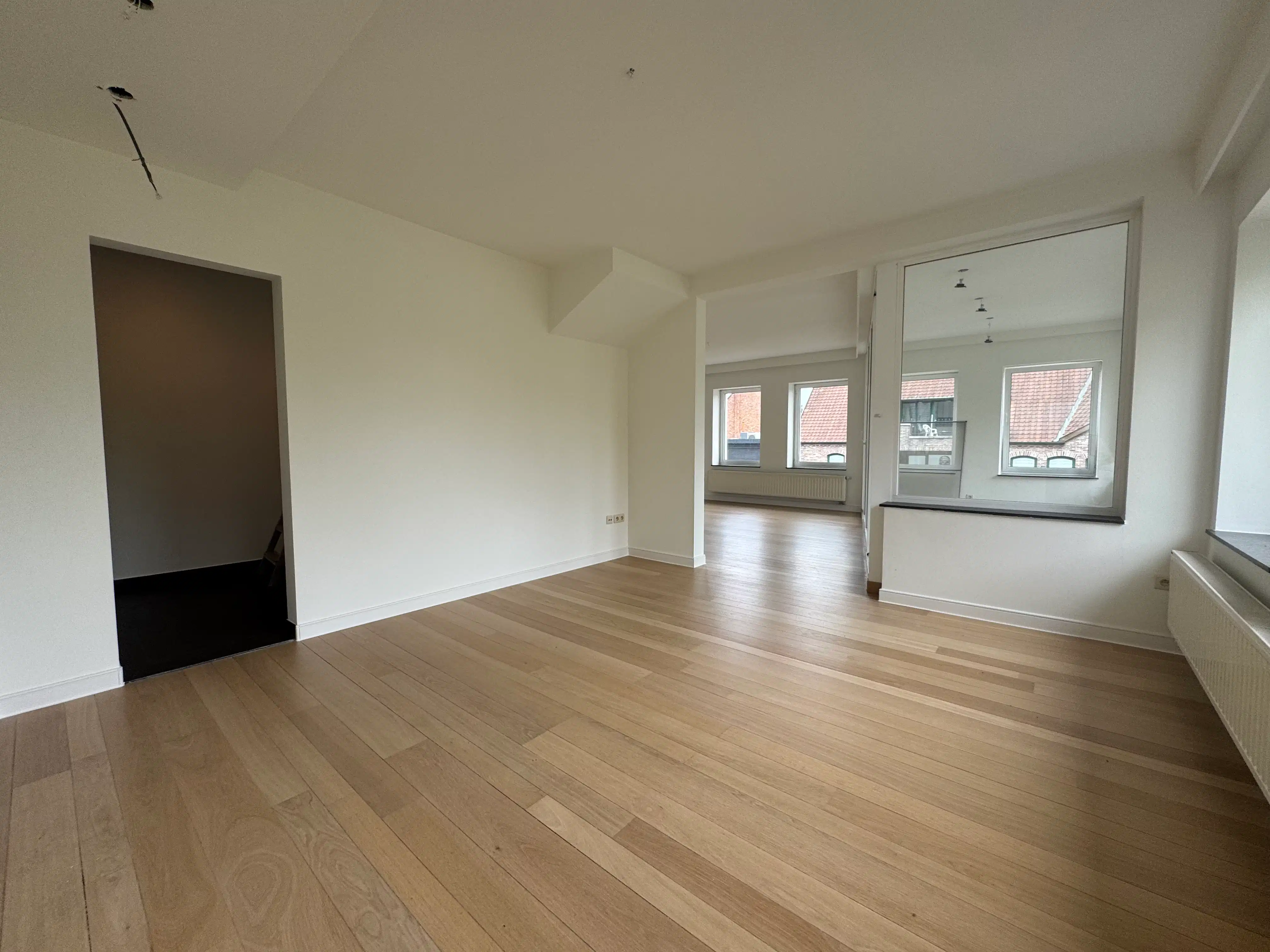 Ruim duplexappartement met tuinkamer en balkon op toplocatie foto 4