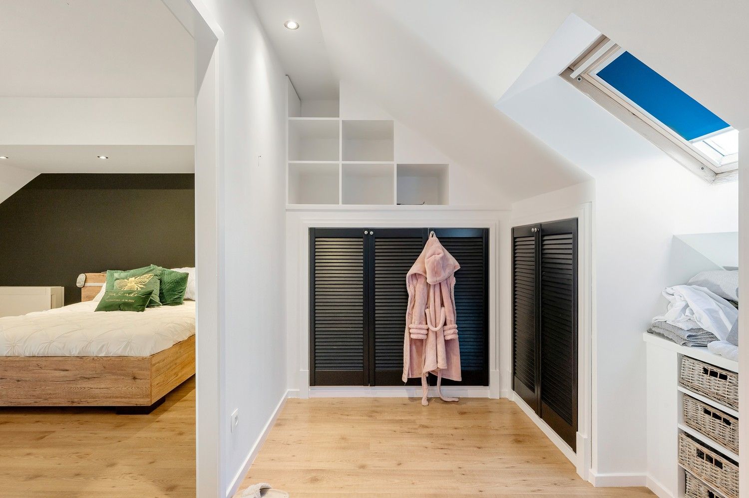 Prachtige en ruime villa met mogelijk zes slaapkamers gelegen op een toplocatie. foto 27