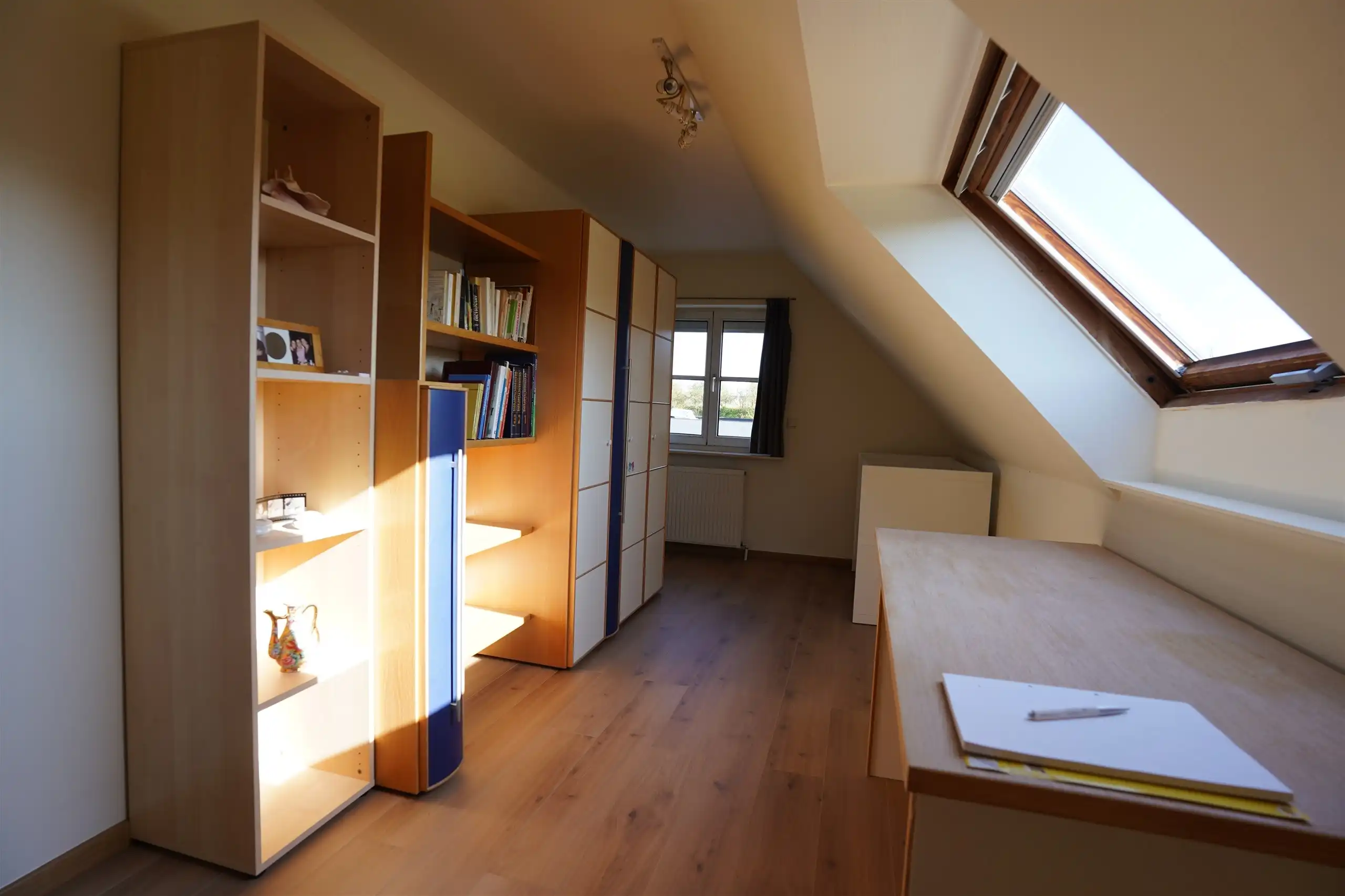 Ruime villa op 1.617 m² met kantoor/praktijk aan huis foto 16