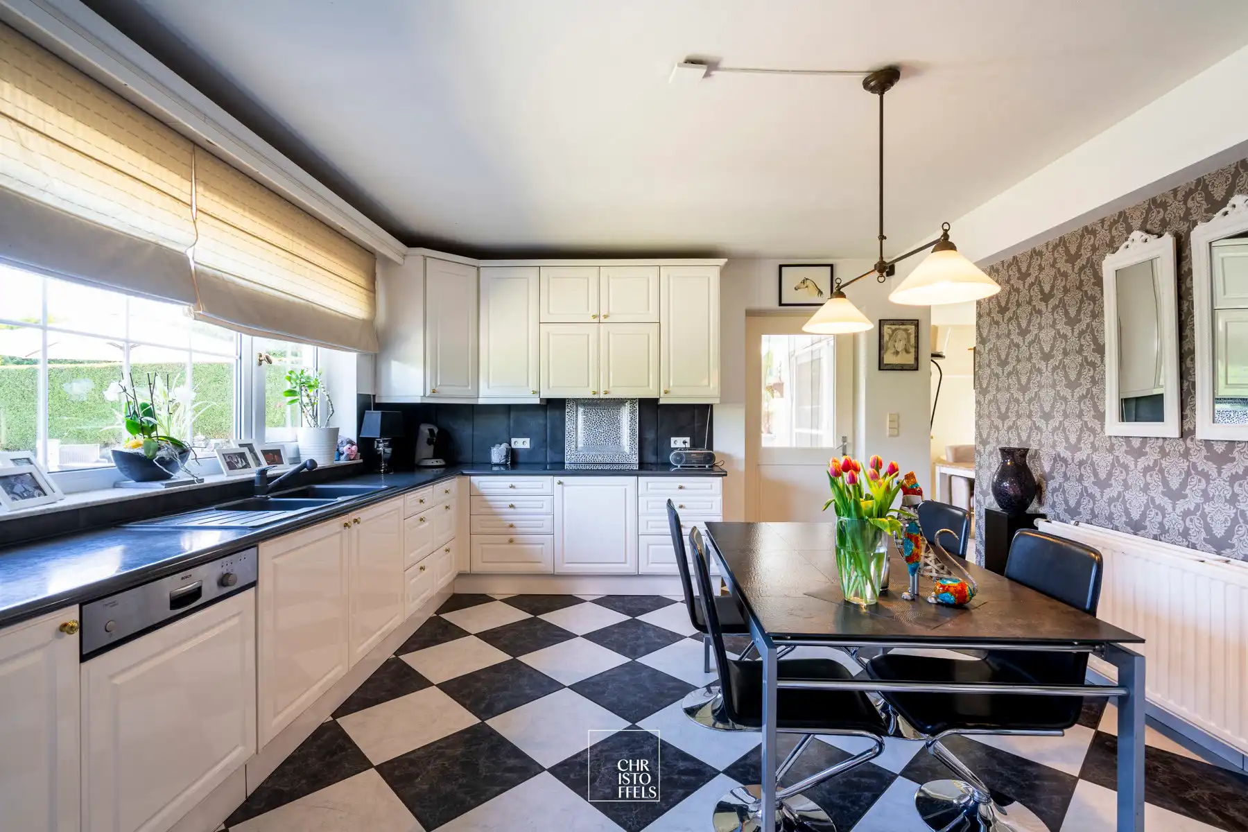 Charmante villa op een perceel van 1.136 m² in bosrijke omgeving foto 7