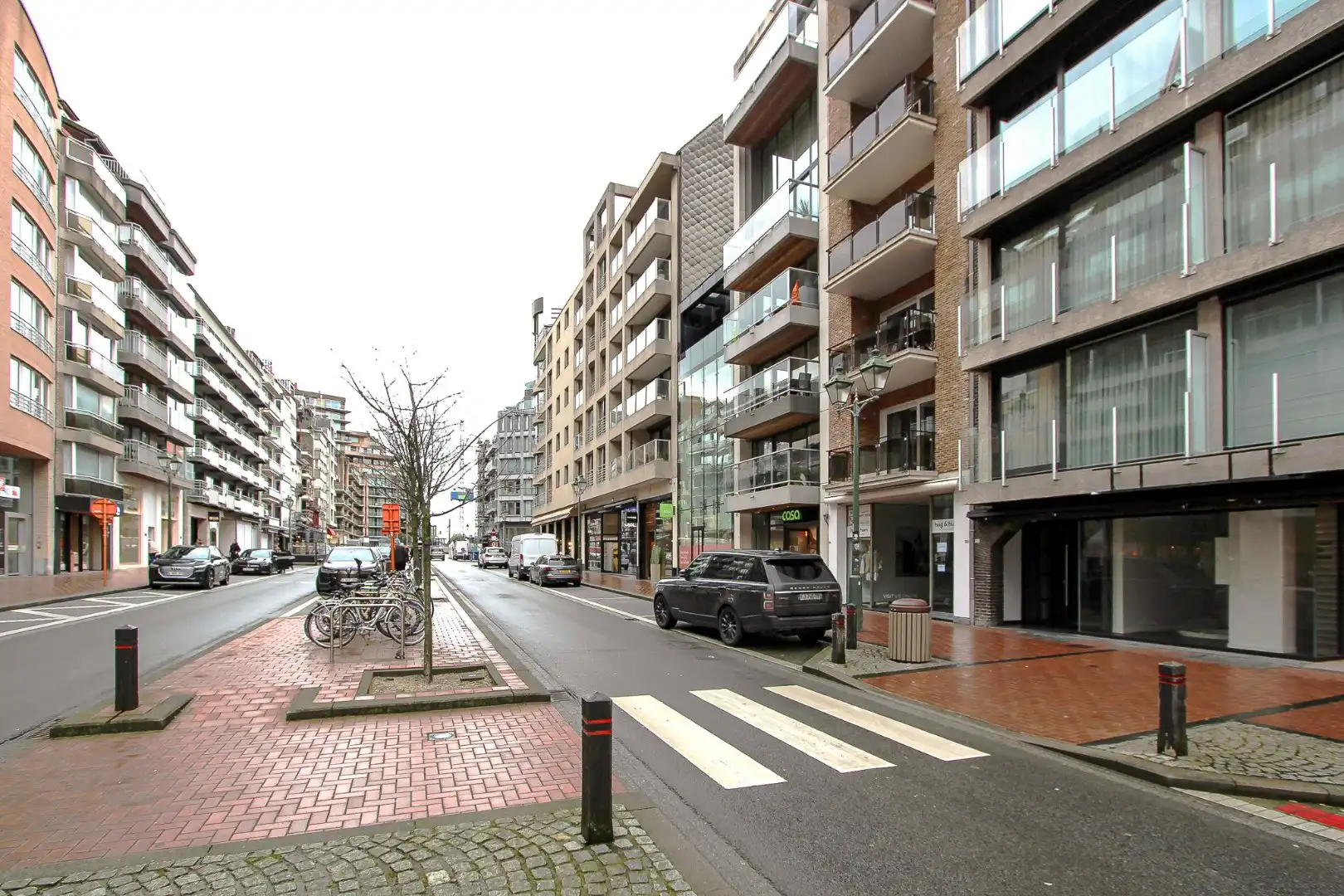Breed instapklaar handelspand 320 te huur Knokke  foto 9