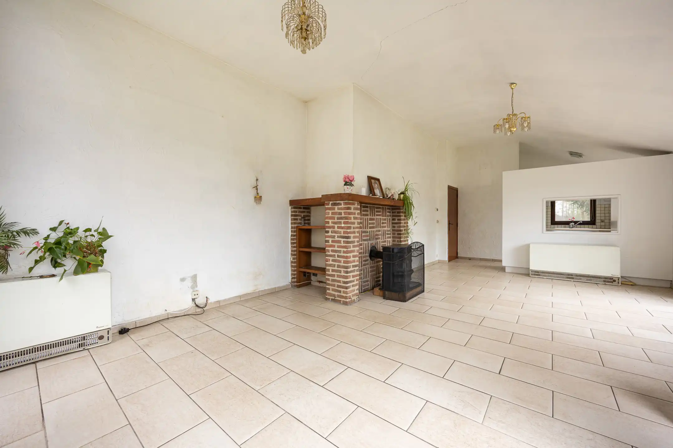 Te renoveren laagbouw gelegen op groot perceel te Merksplas. foto 12