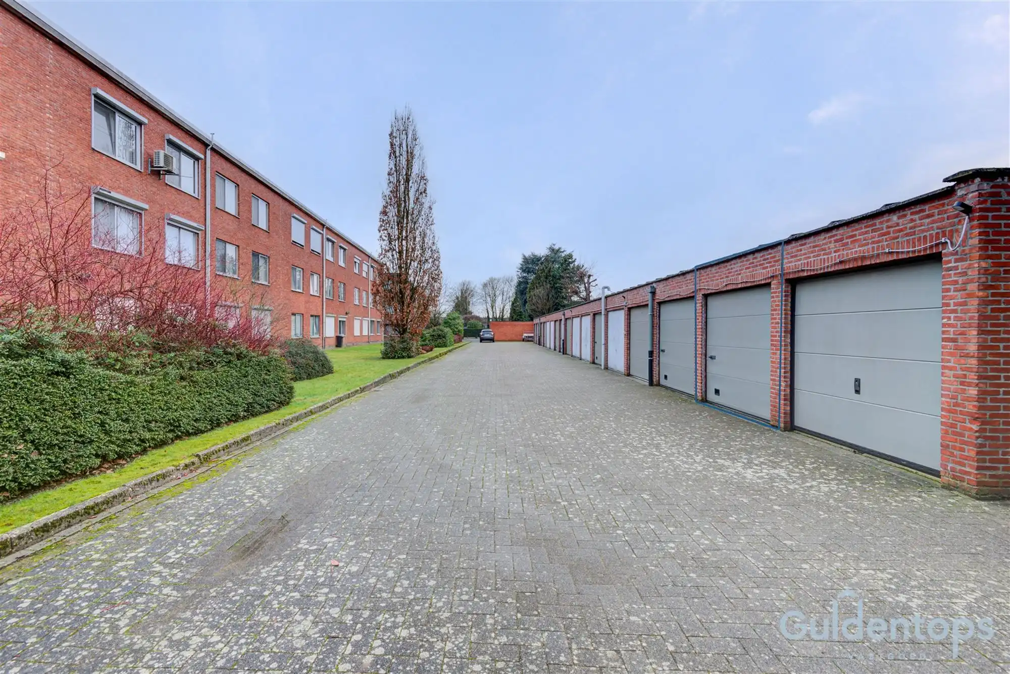 3-slaapkamerappartement op knappe ligging foto 23