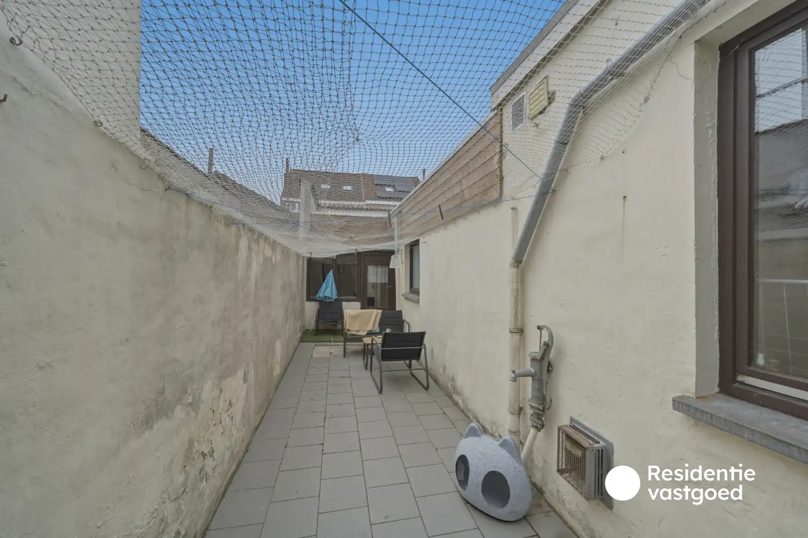 Ruime woning met 3 slaapkamers in Bredene foto 5