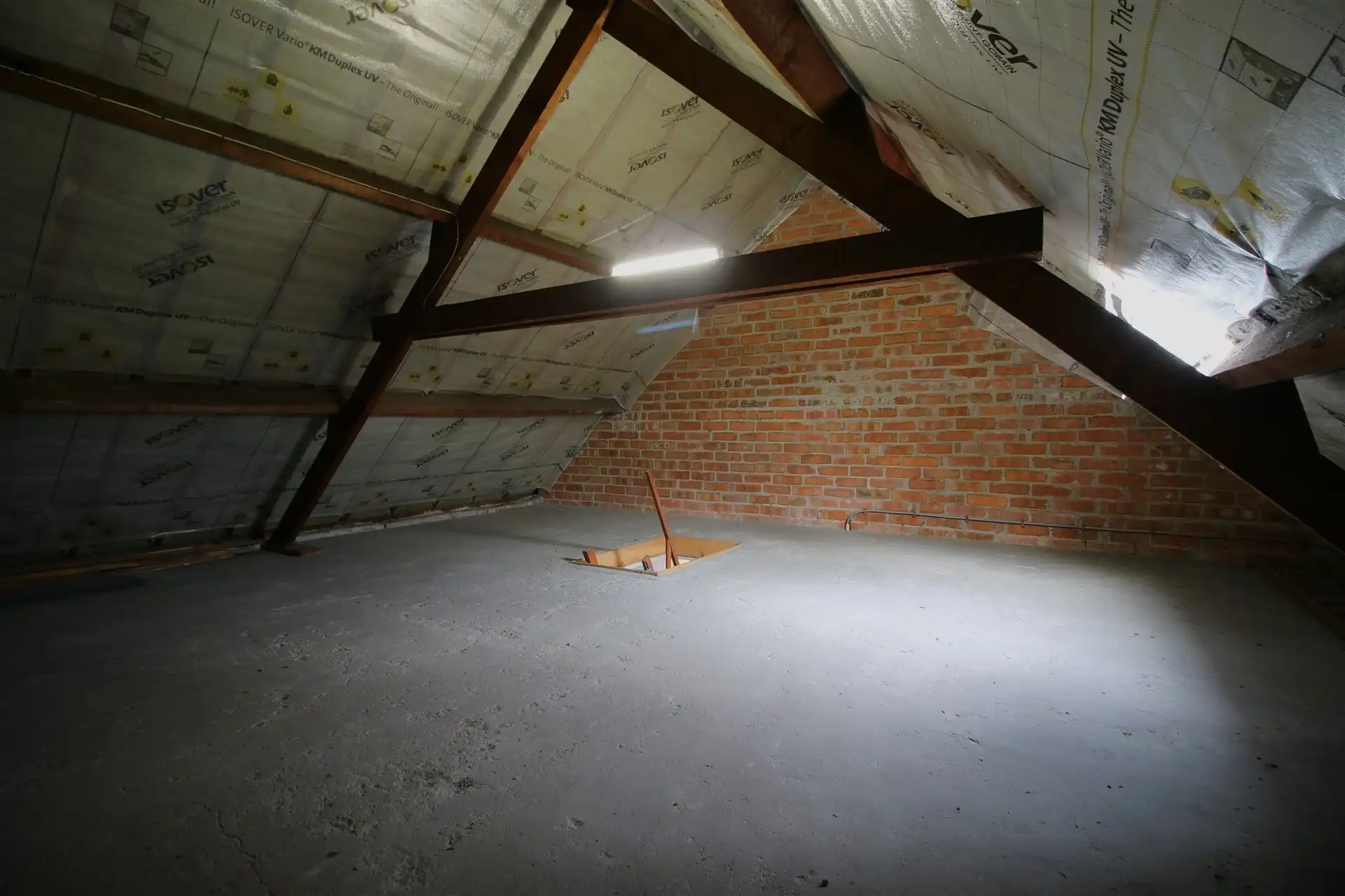 Goed onderhouden HOB met tuin foto 20