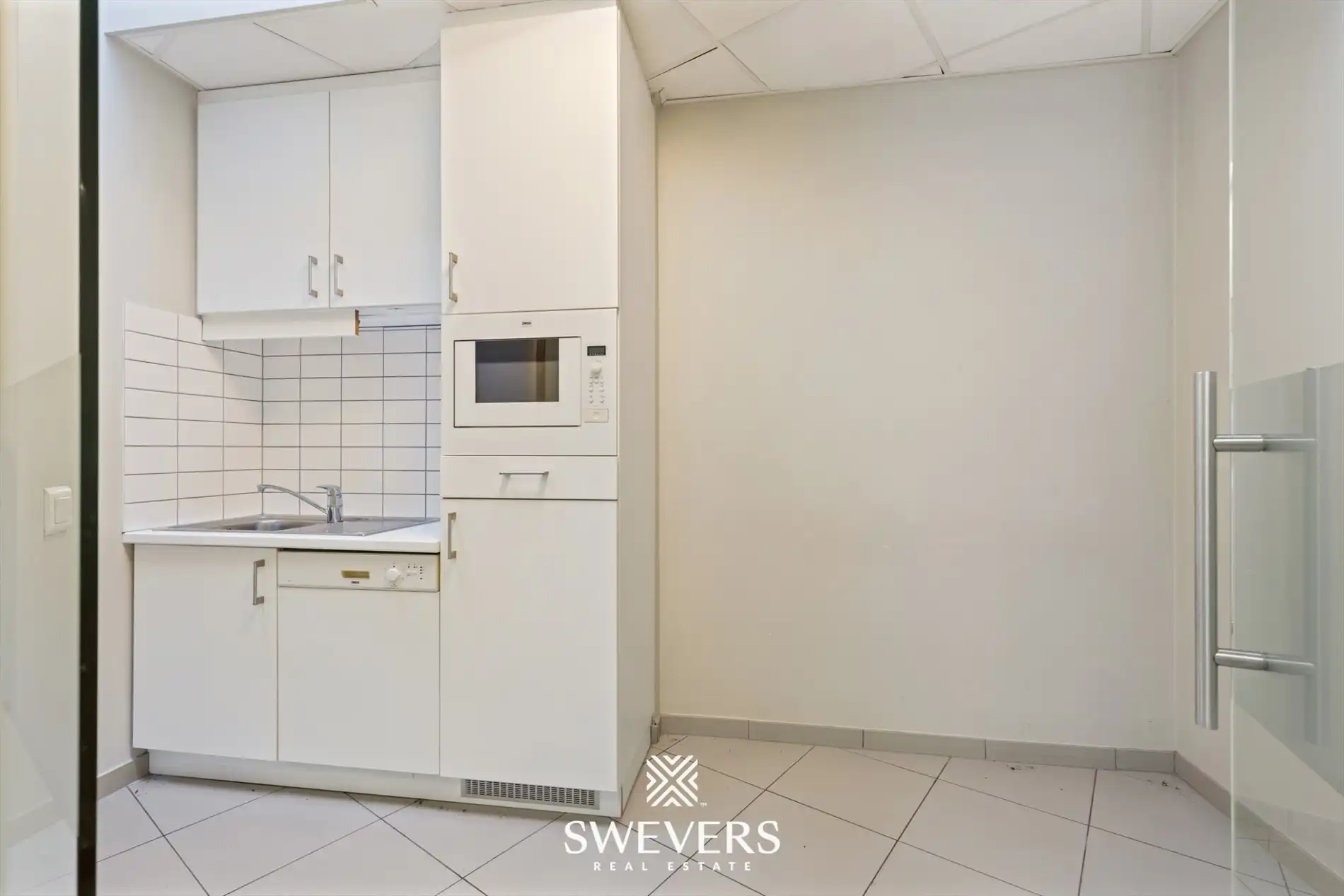 Kantoorruimte 333 m² met topzichtbaarheid aan de kleine ring, Hasselt foto 22