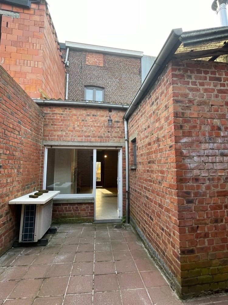 Goed gelegen woning met ruime bergplaats foto 15