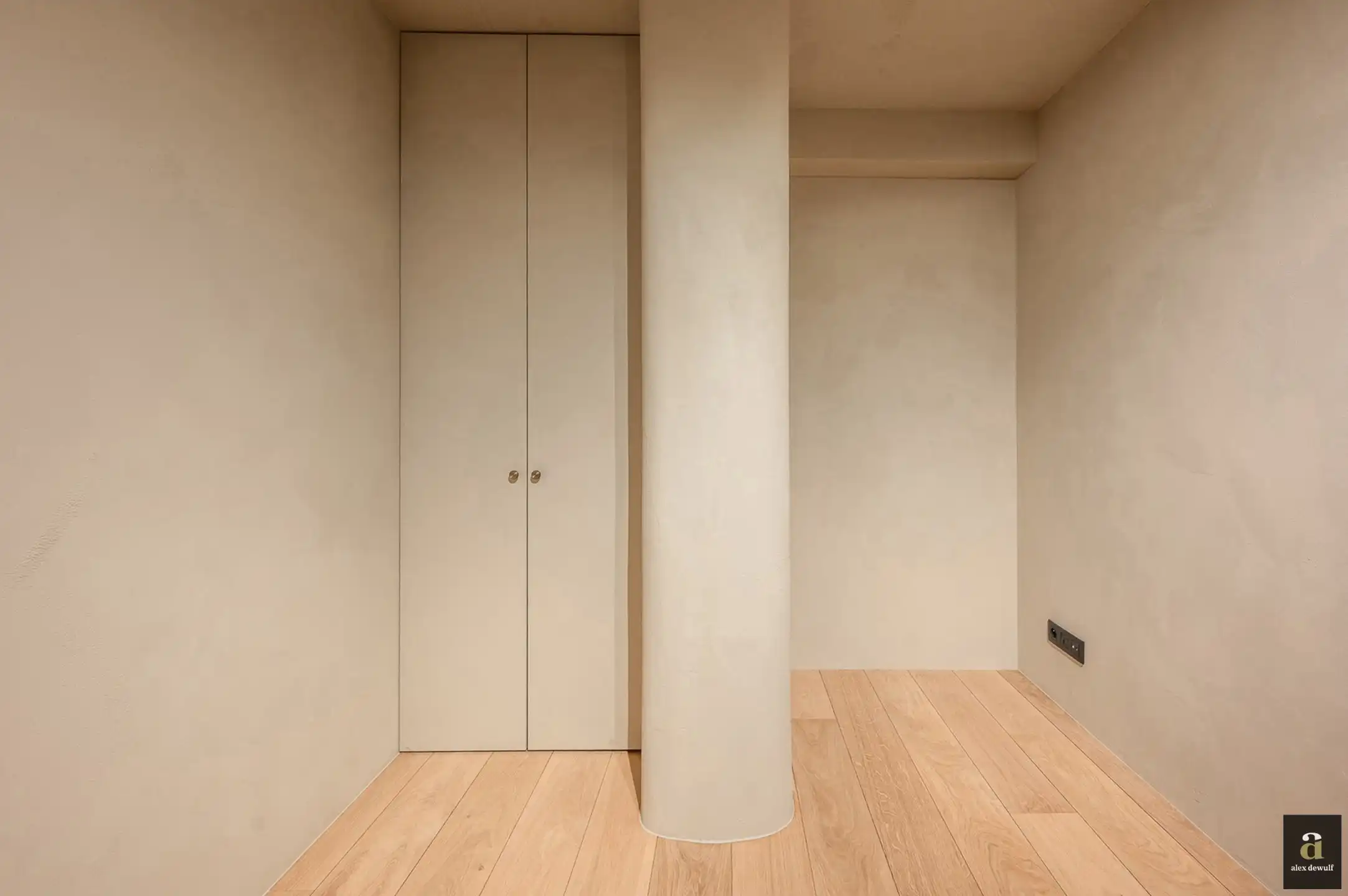 Gerenoveerd appartement met 3 slaapkamers, gelegen nabij de Zeedijk en het Driehoeksplein. foto 22