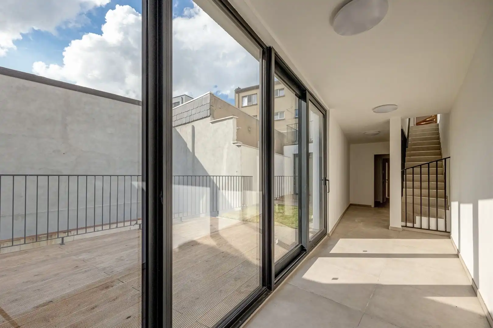 Lichtrijk renovatie appartement met 1 slaapkamer  foto 9