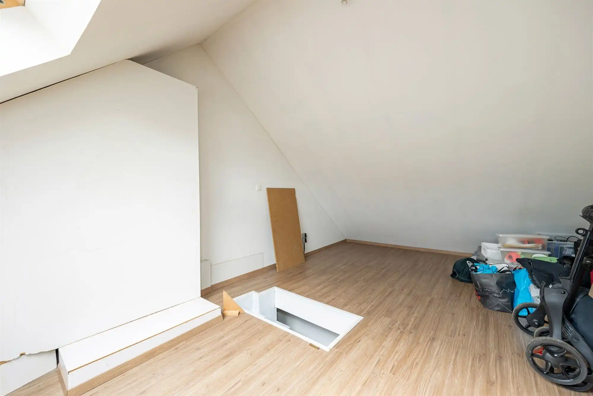 Instapklare woning met tuin en terras  foto 16