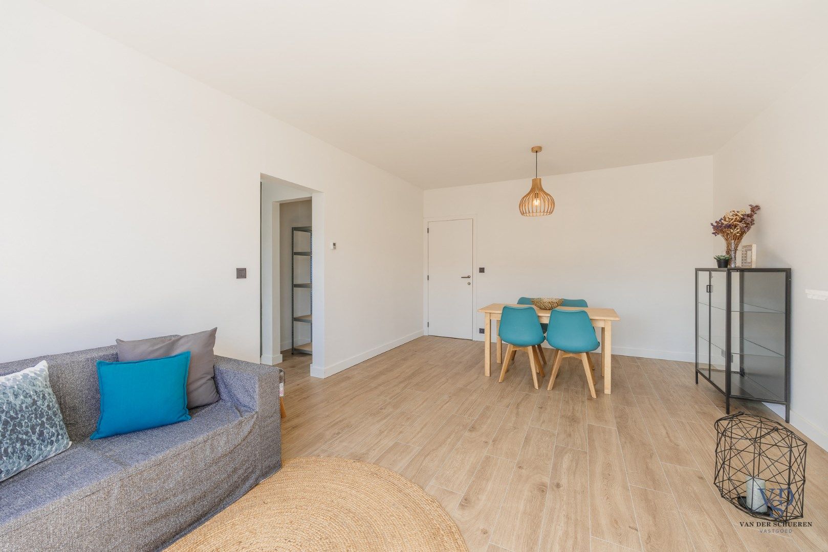 Gerenoveerd appartement in centrum Gavere foto 10