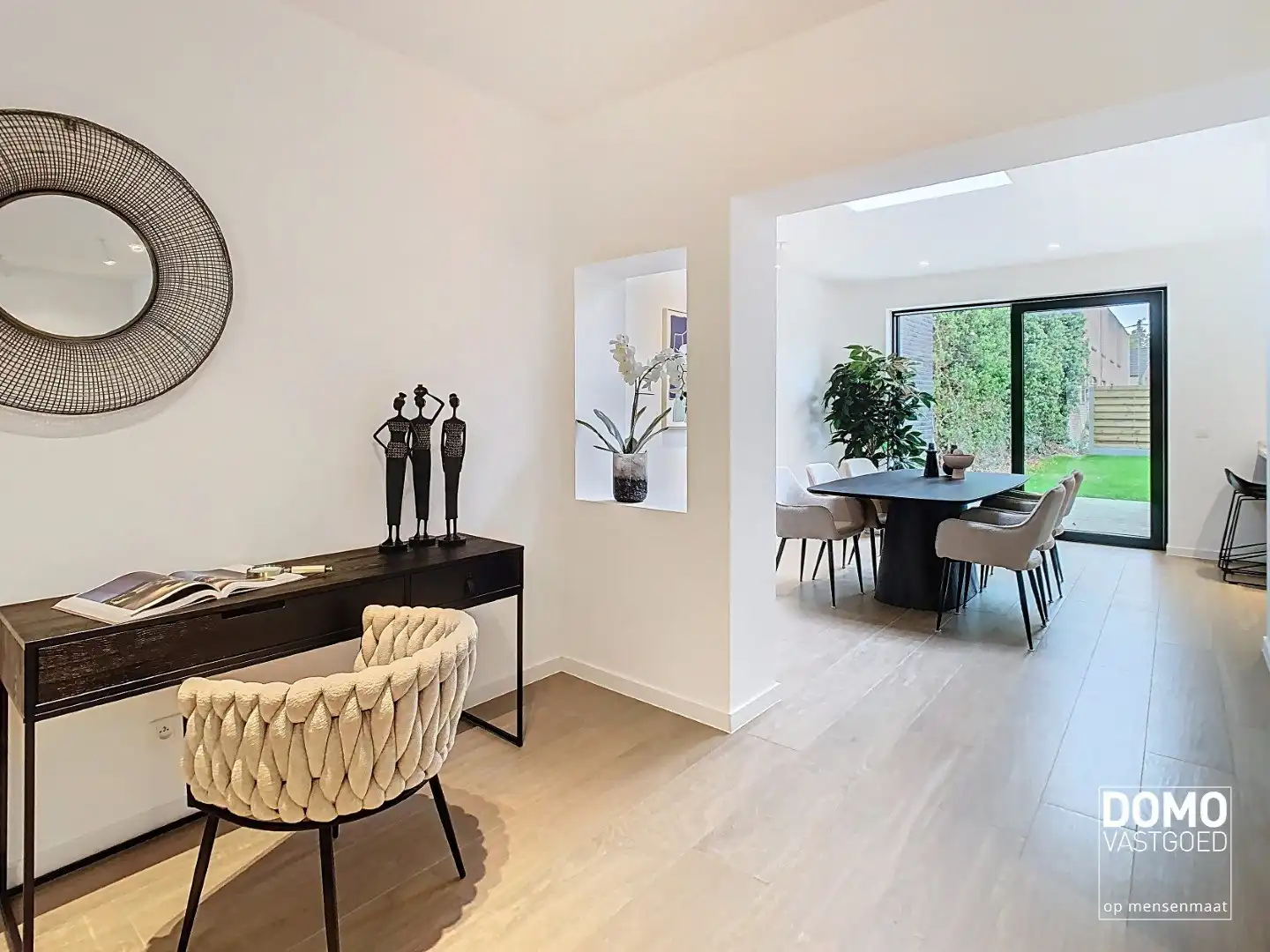 Ruim wonen in Kermt in een volledig gerenoveerde gezinswoning foto 10