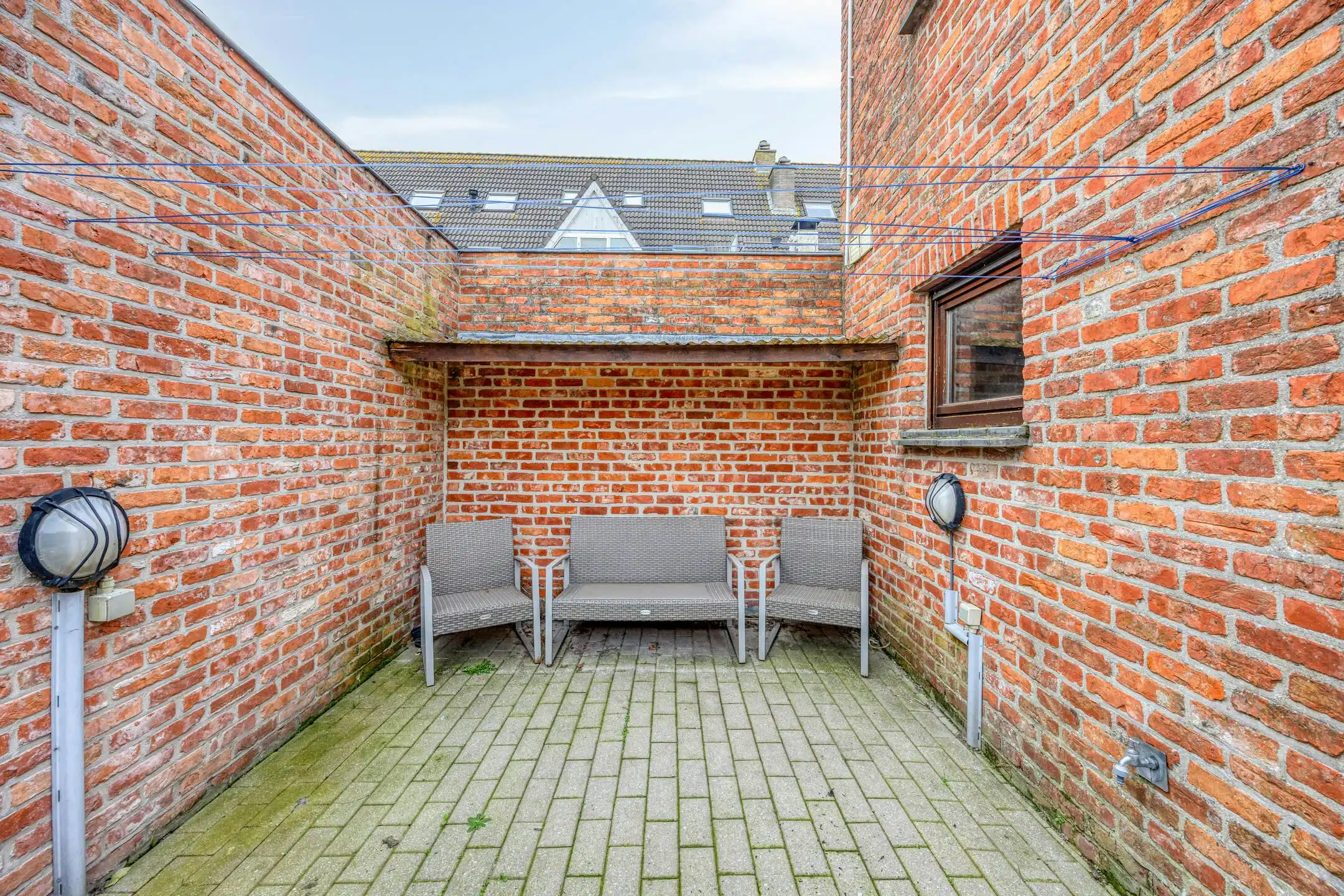 Huis met 3 slaapkamers, garage in het centrum van Maldegem foto 3