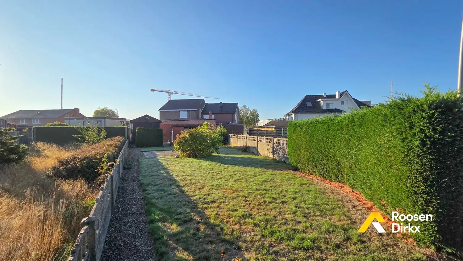 Solide woning met handelsruimte op zichtlocatie! foto 7