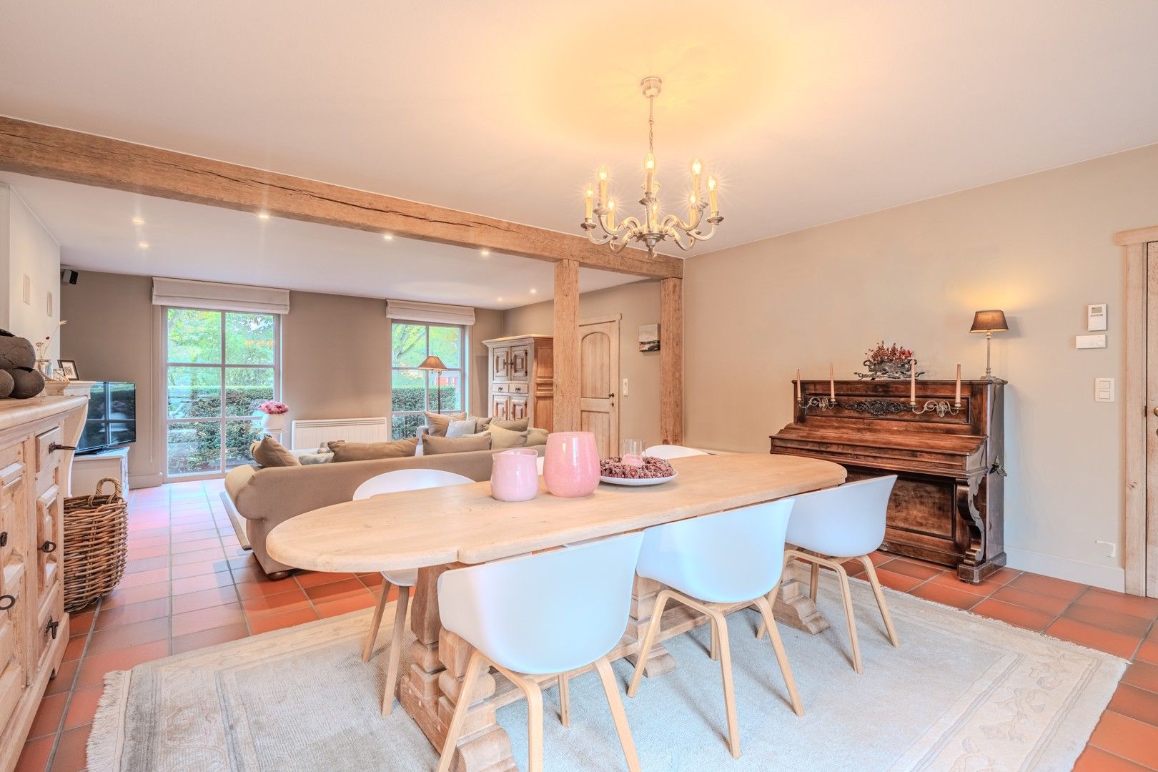 Charmante villa met zonnige tuin op toplocatie foto 7